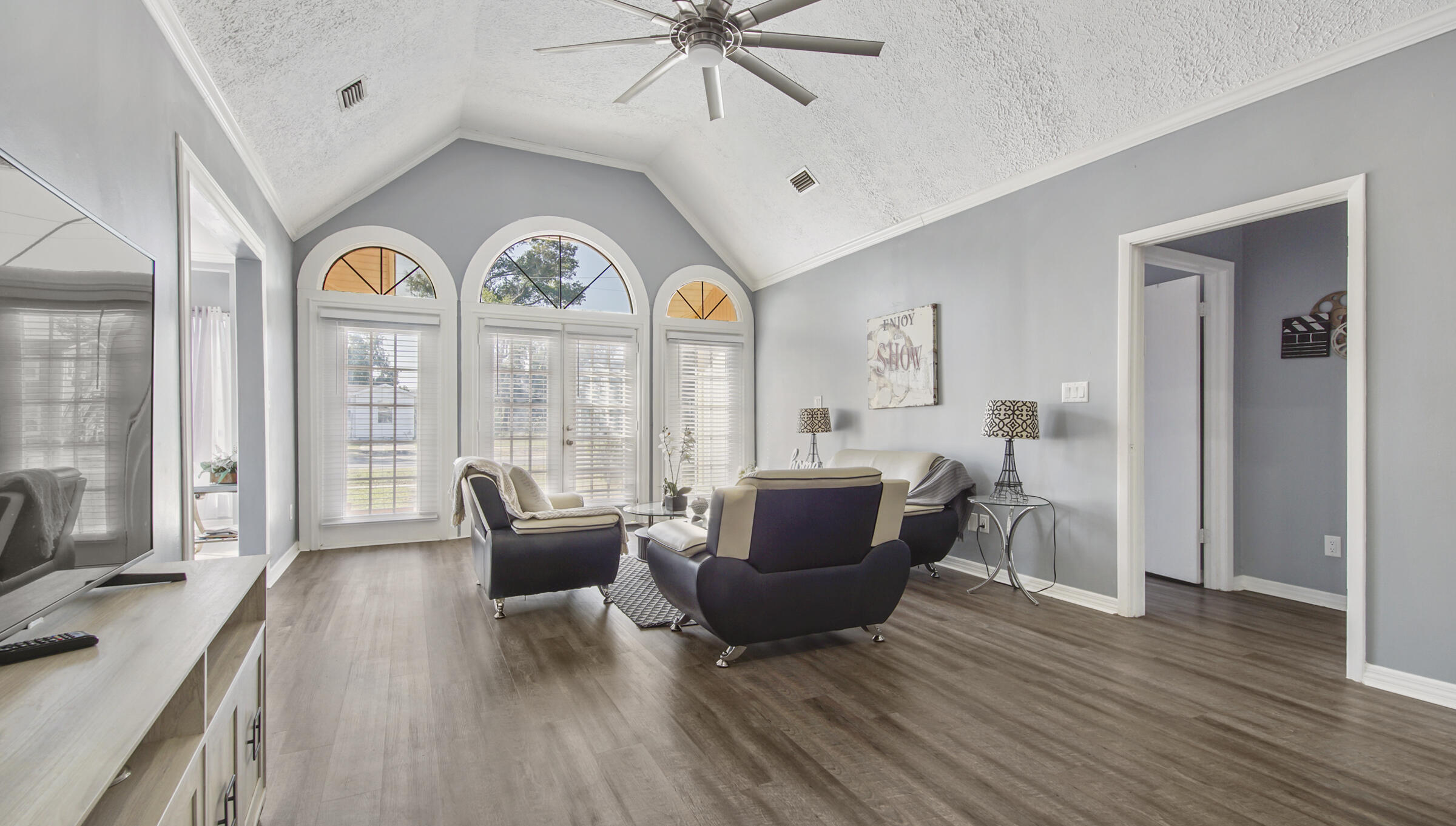 OLD ORCHARD - Residential