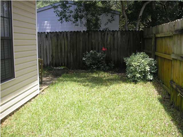 CANDLEWOOD VILLAGE - Residential Lease