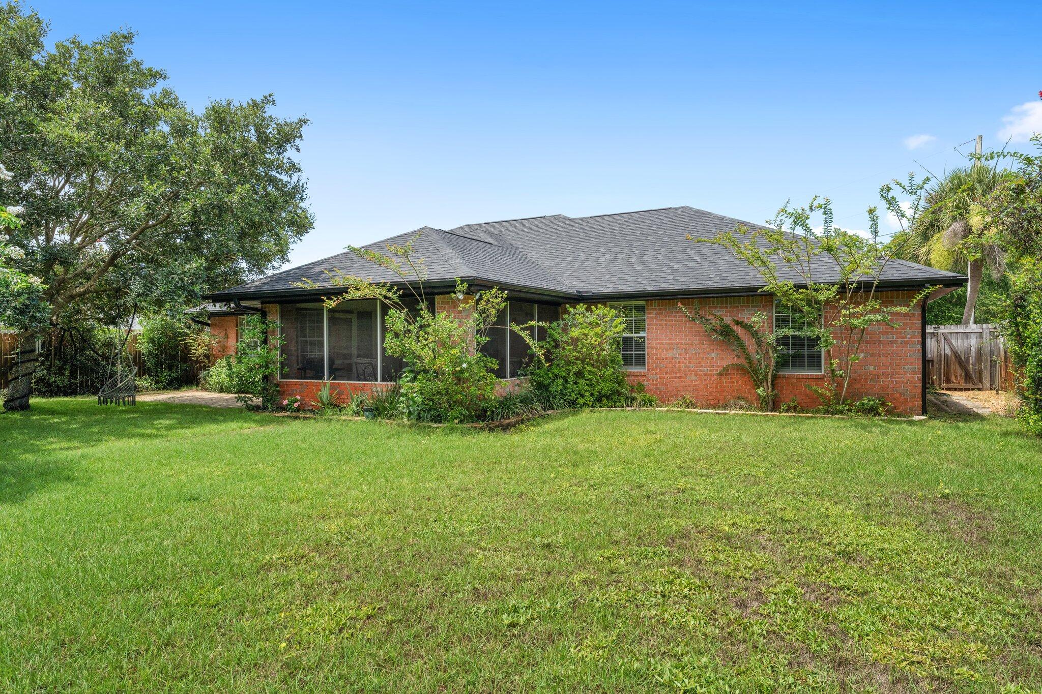 HAMPTON RIDGE ESTATES - Residential