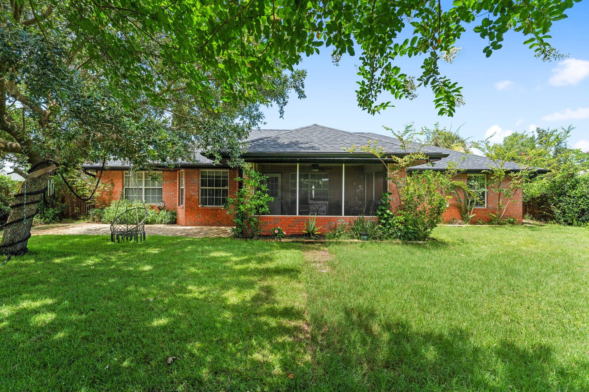 HAMPTON RIDGE ESTATES - Residential
