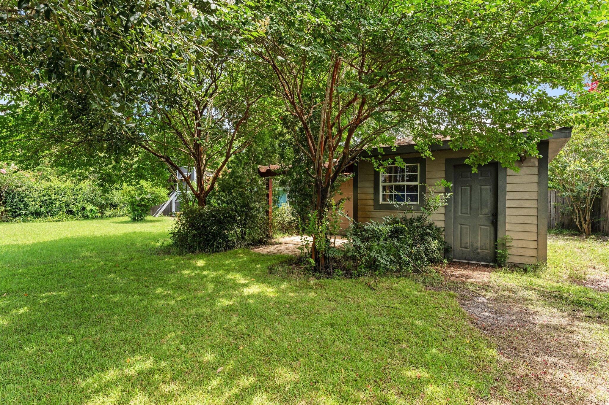 HAMPTON RIDGE ESTATES - Residential