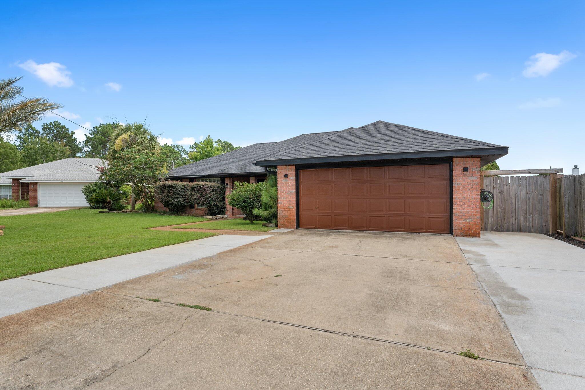 HAMPTON RIDGE ESTATES - Residential
