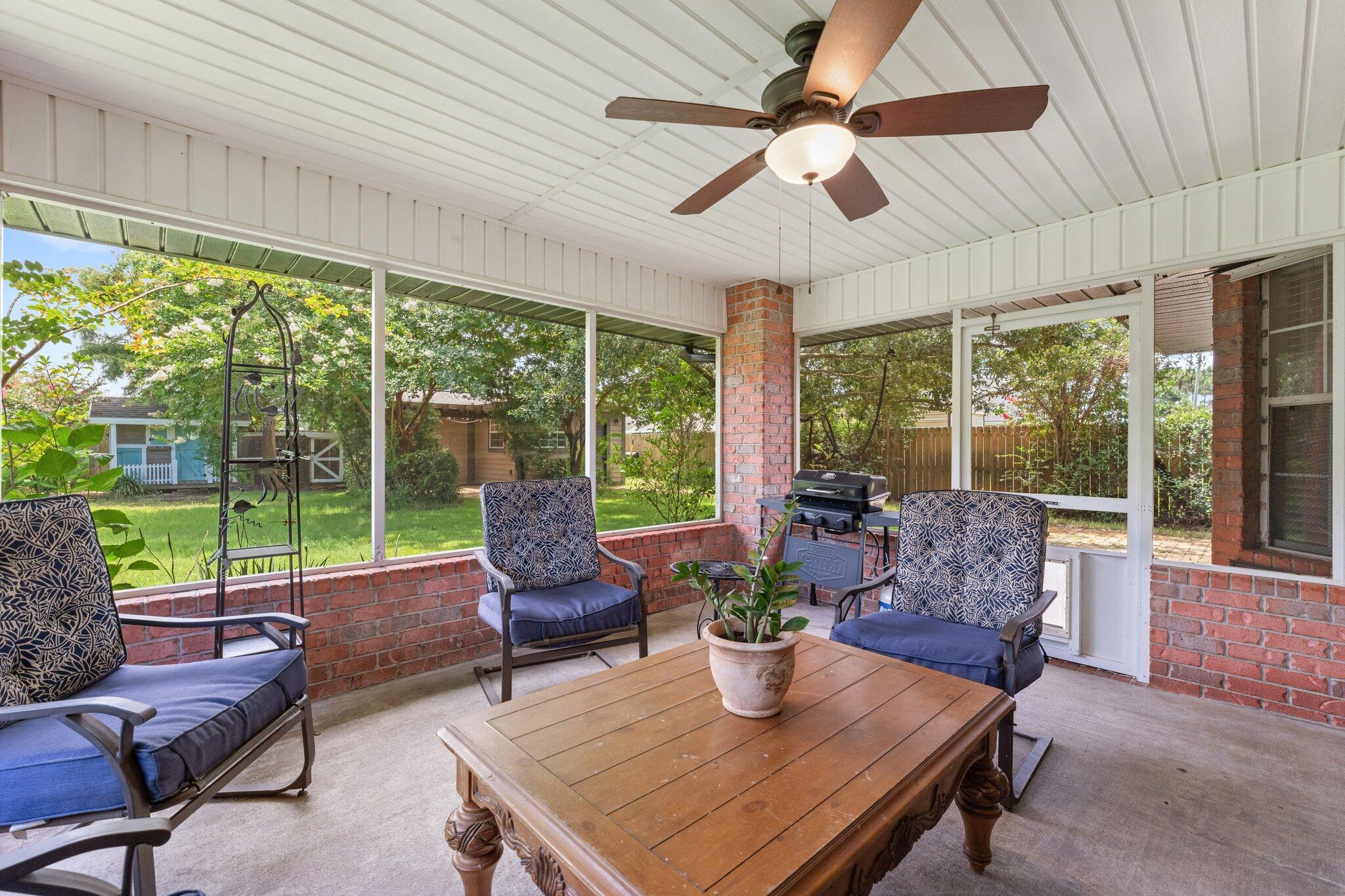 HAMPTON RIDGE ESTATES - Residential