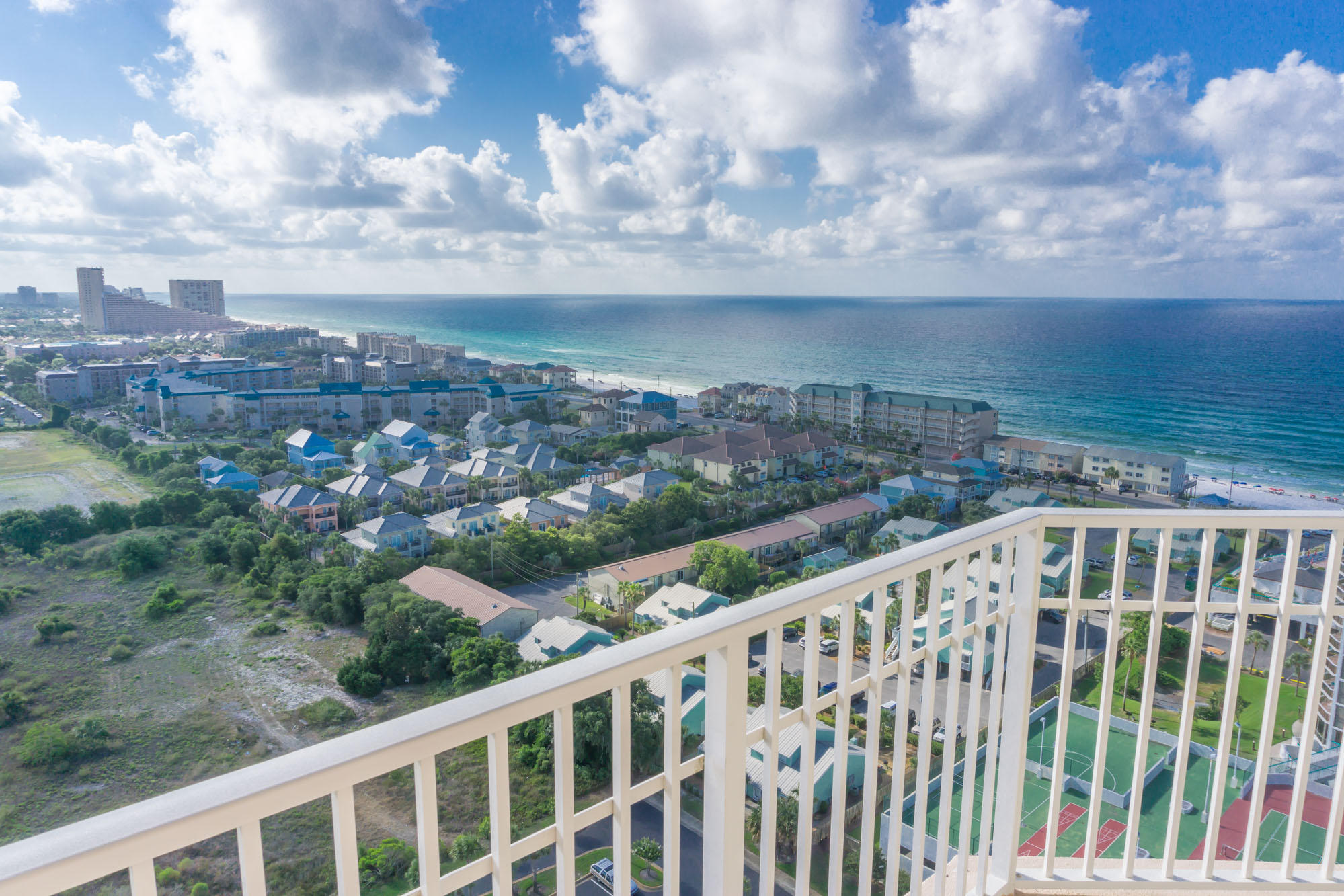 ARIEL DUNES - Residential