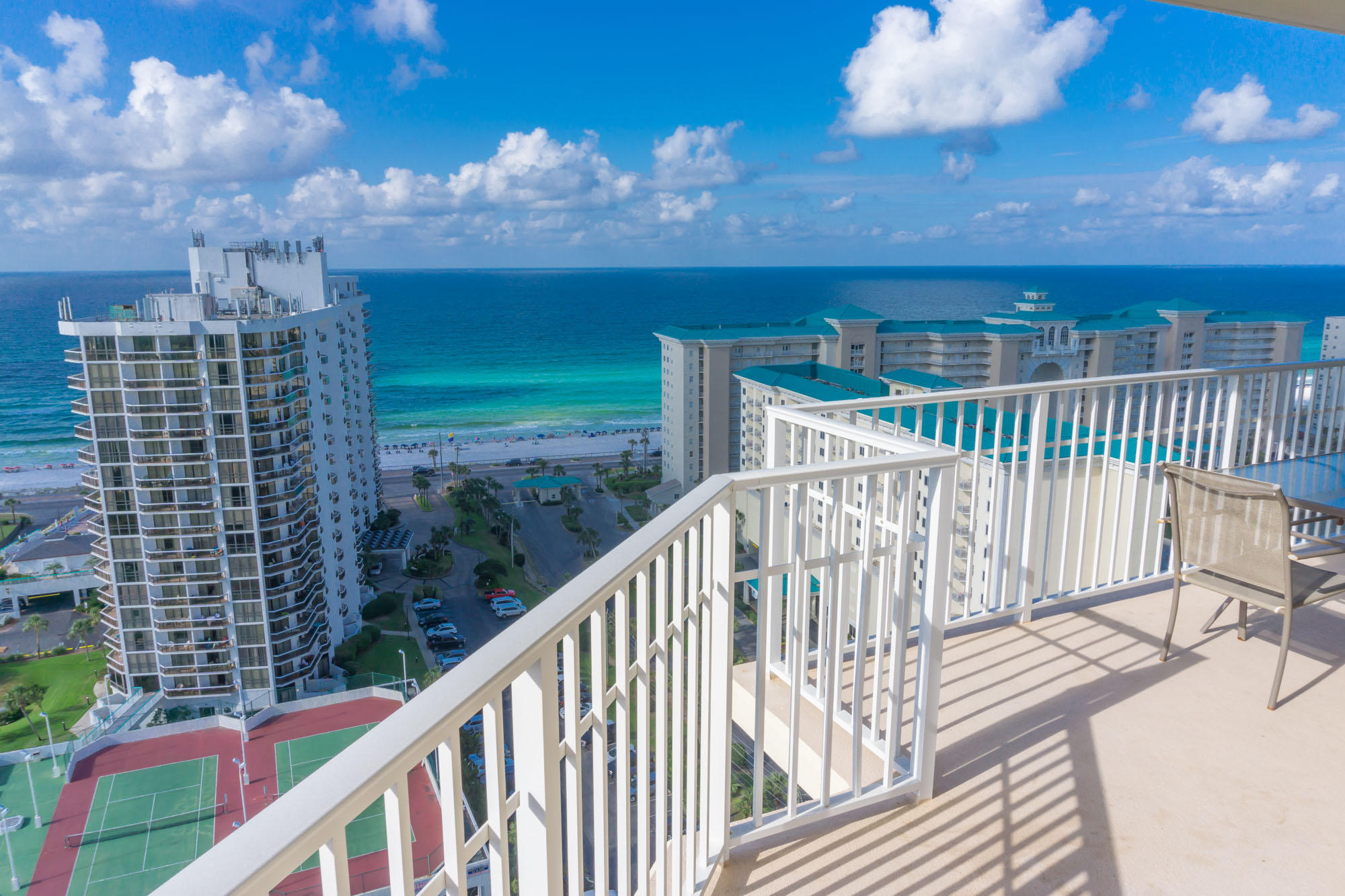 ARIEL DUNES - Residential