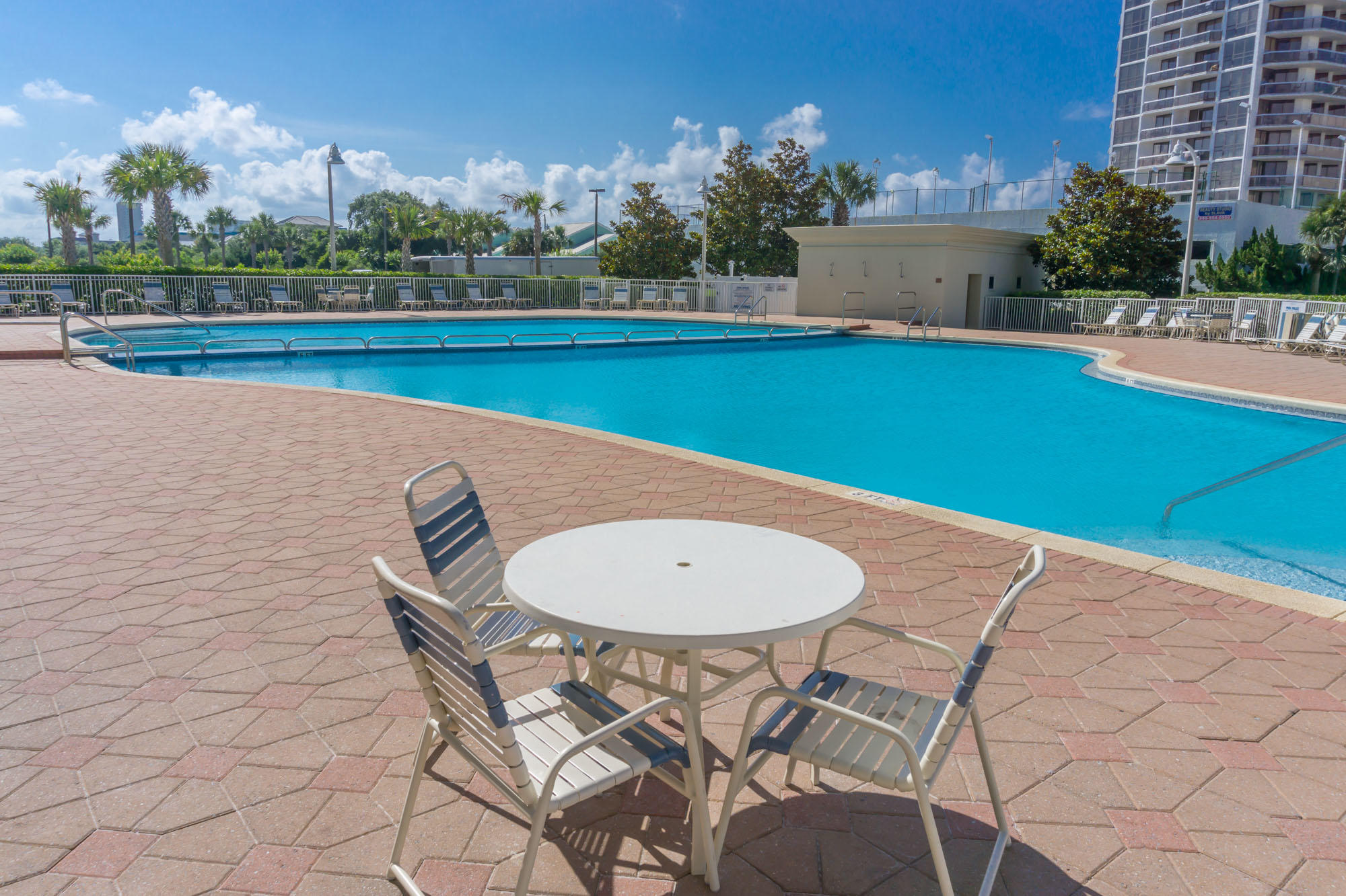 ARIEL DUNES - Residential