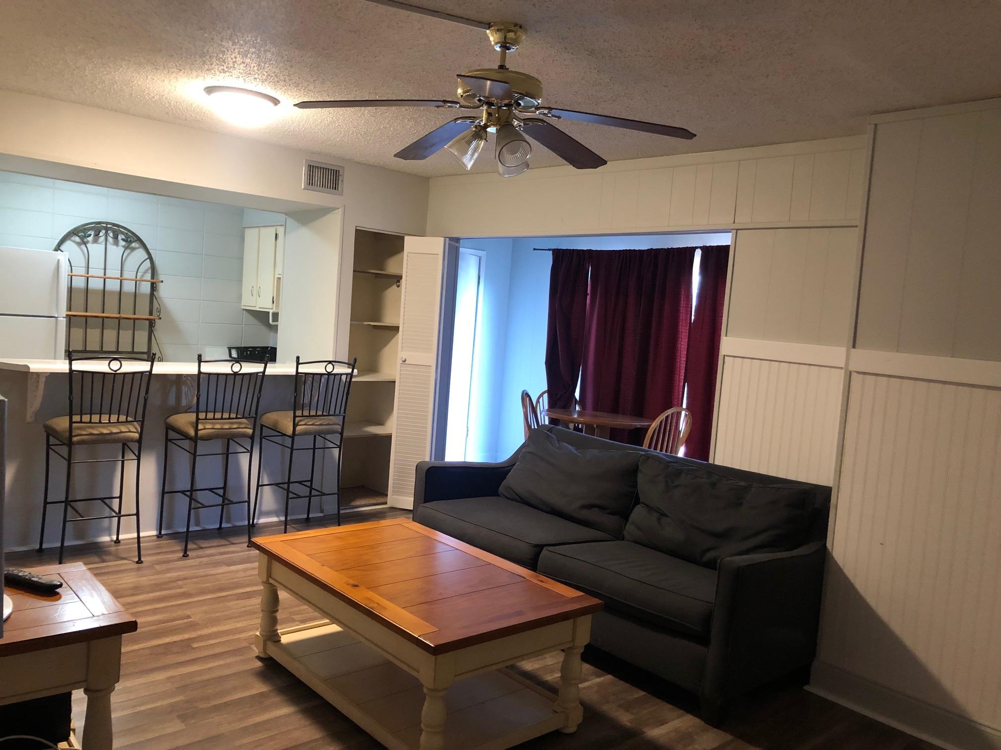 Cute 1 bedroom,1 bath Condo. Easy Access ground floor. Freshly painted, Some bead board, Newer slider doors, In the interior of the unit Washer/Dryer hook up, Newer laminate flooring. Great rental unit, vacation or long term. Centrally located, close to the beach, restaurant, entertainment and shopping. Amenities include 3 pools, tennis, outdoor grills, community room. Buyer to verify all dimensions. All appliances convey.