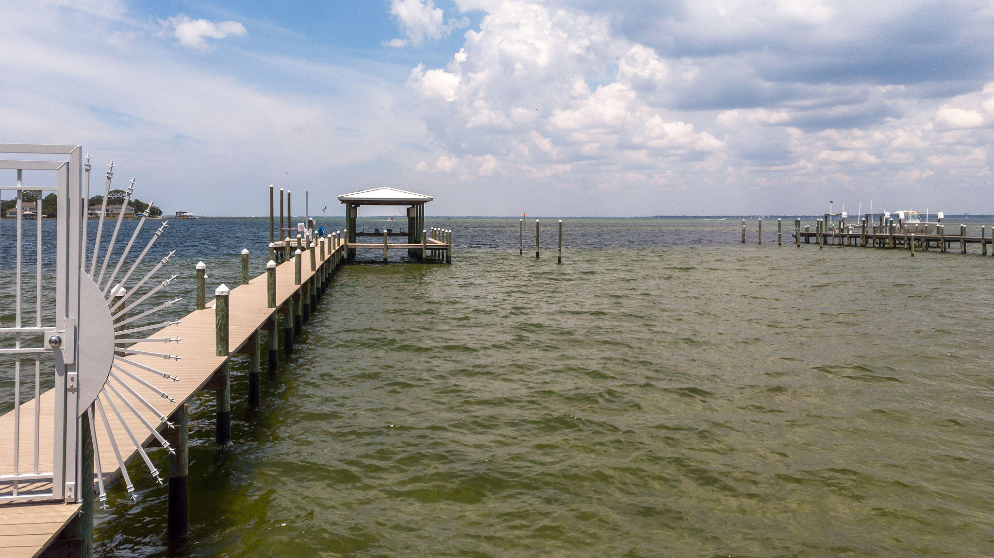 Cobbs Point - Residential