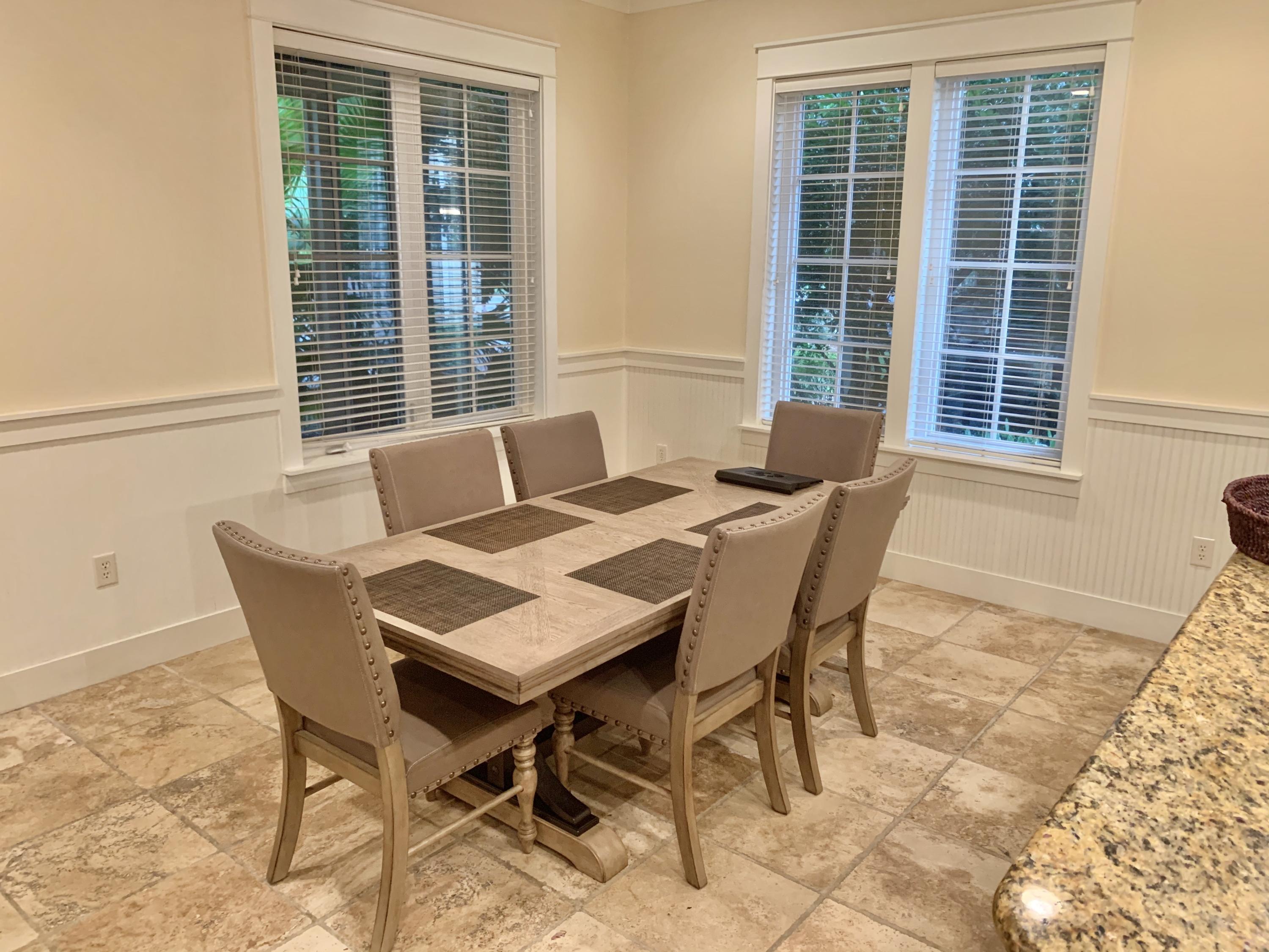 BUNGALOS AT SANDESTIN - Residential Lease