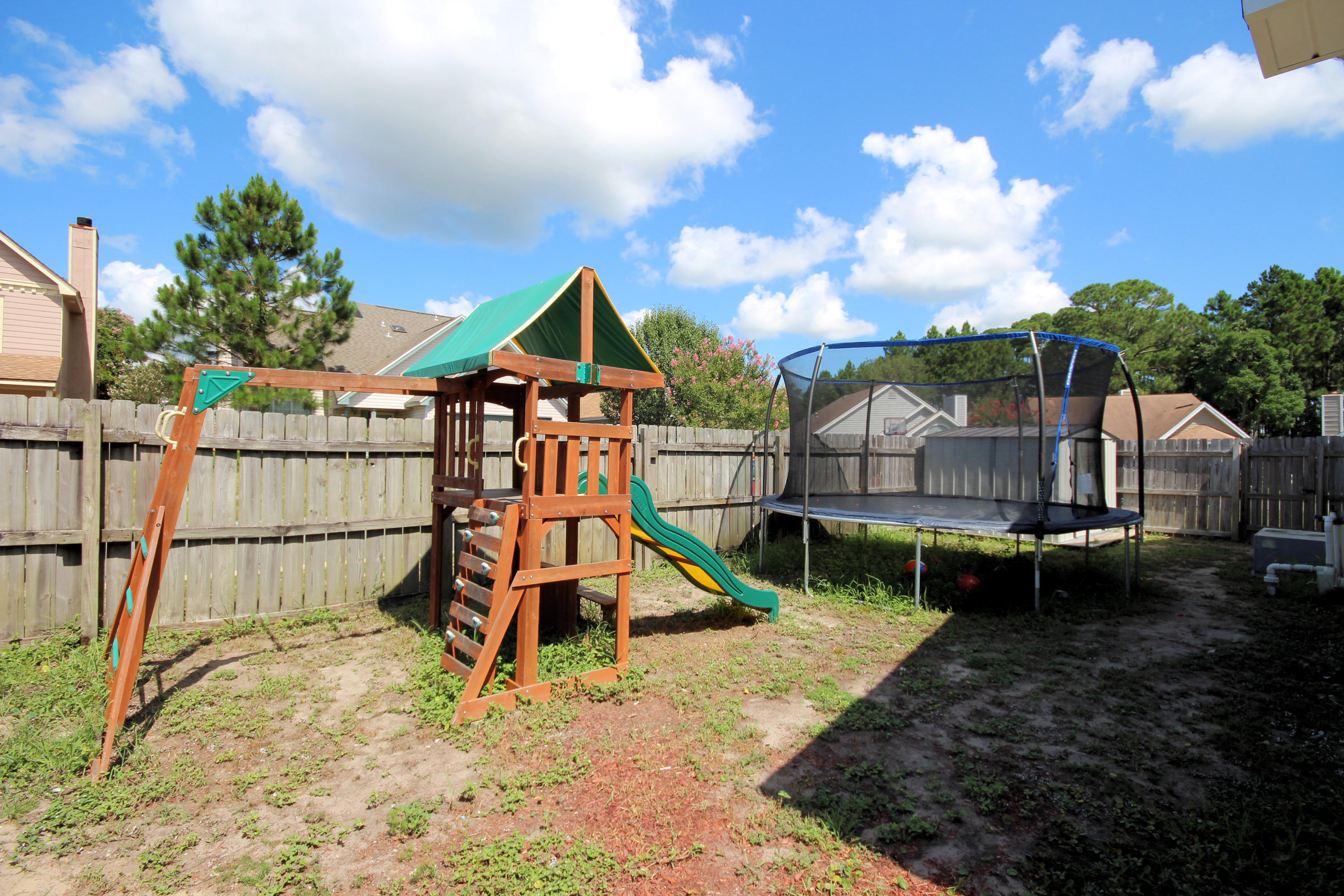WOODLAND PARK ESTATES - Residential