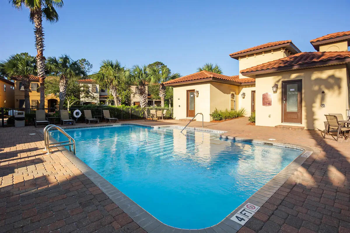 Villa Lago - Residential Lease