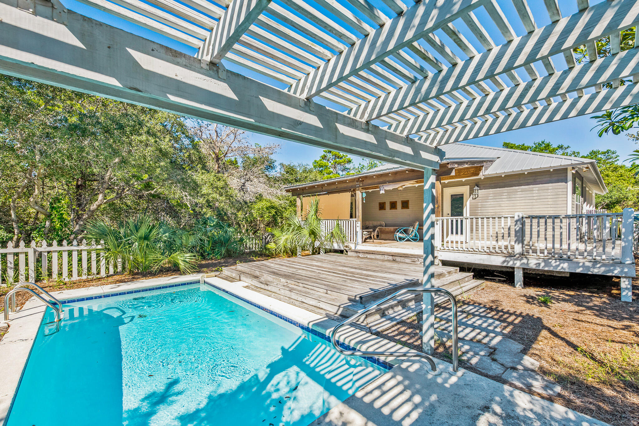 BLUE MOUNTAIN BEACH - Residential