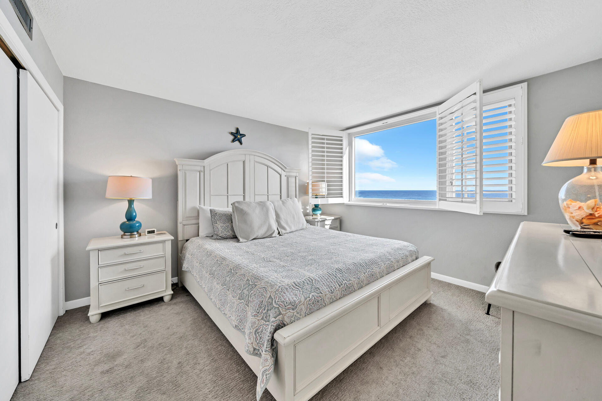 ISLANDER CONDO PH 2 - Residential