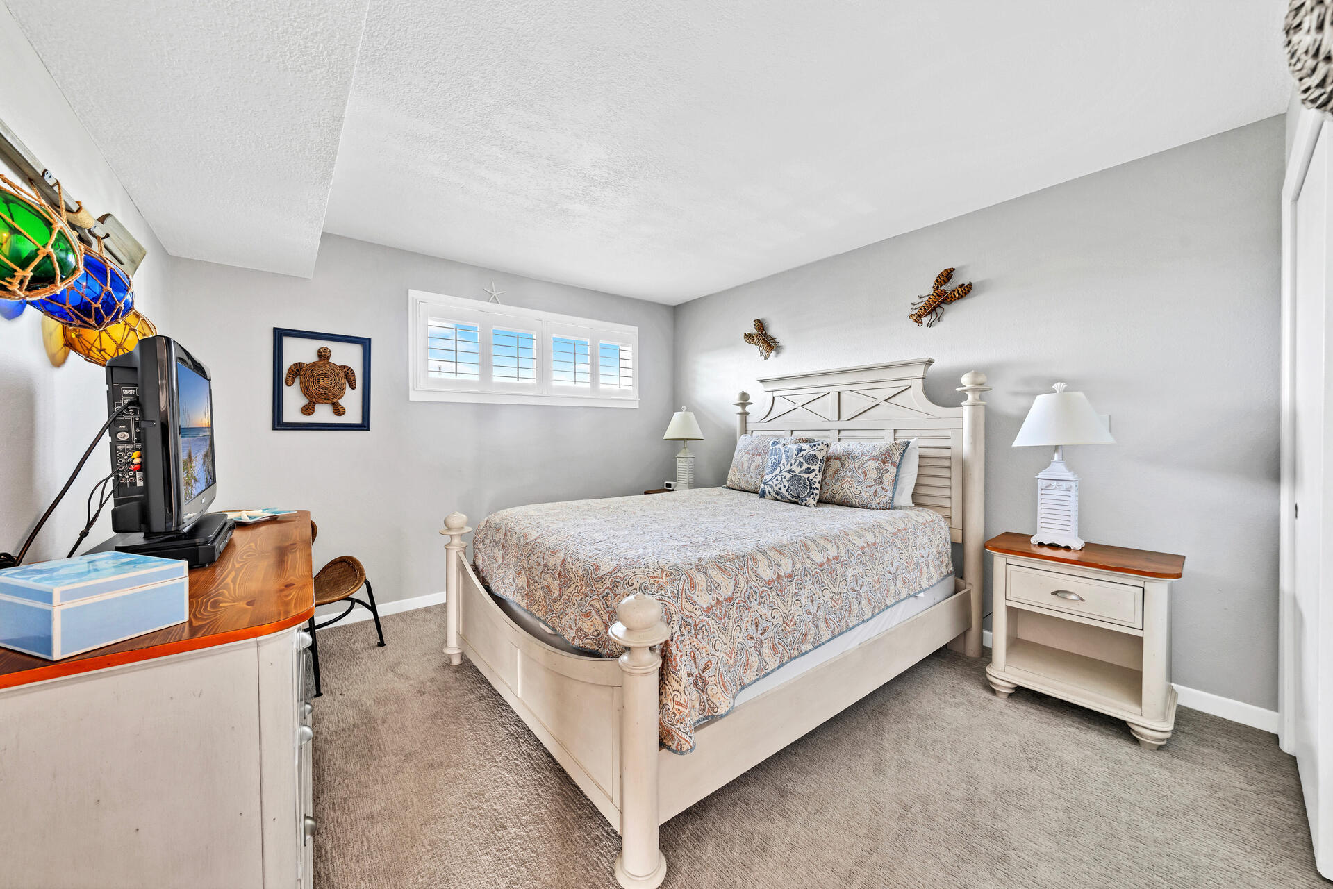 ISLANDER CONDO PH 2 - Residential
