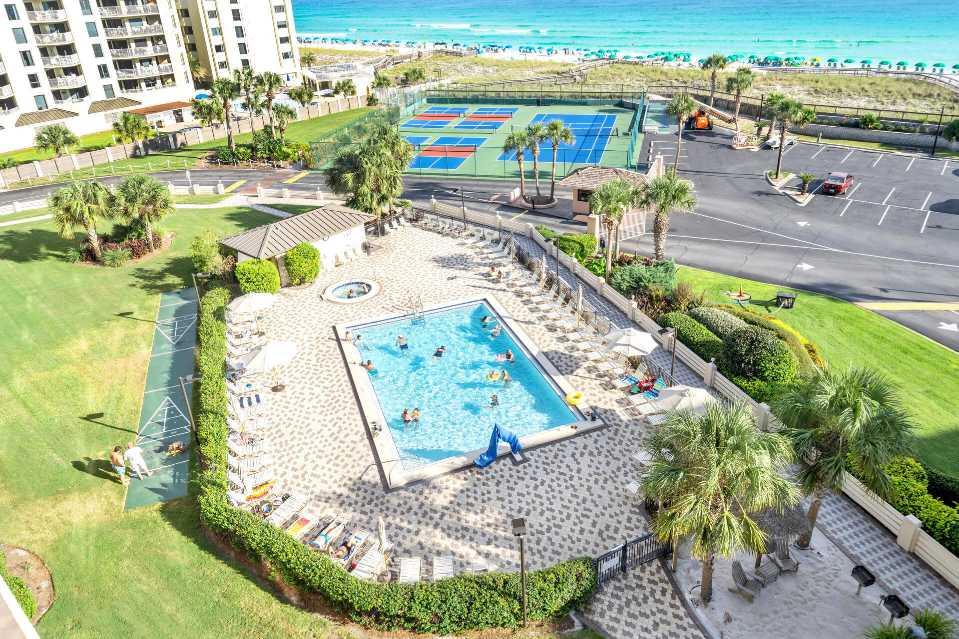ISLANDER CONDO PH 2 - Residential