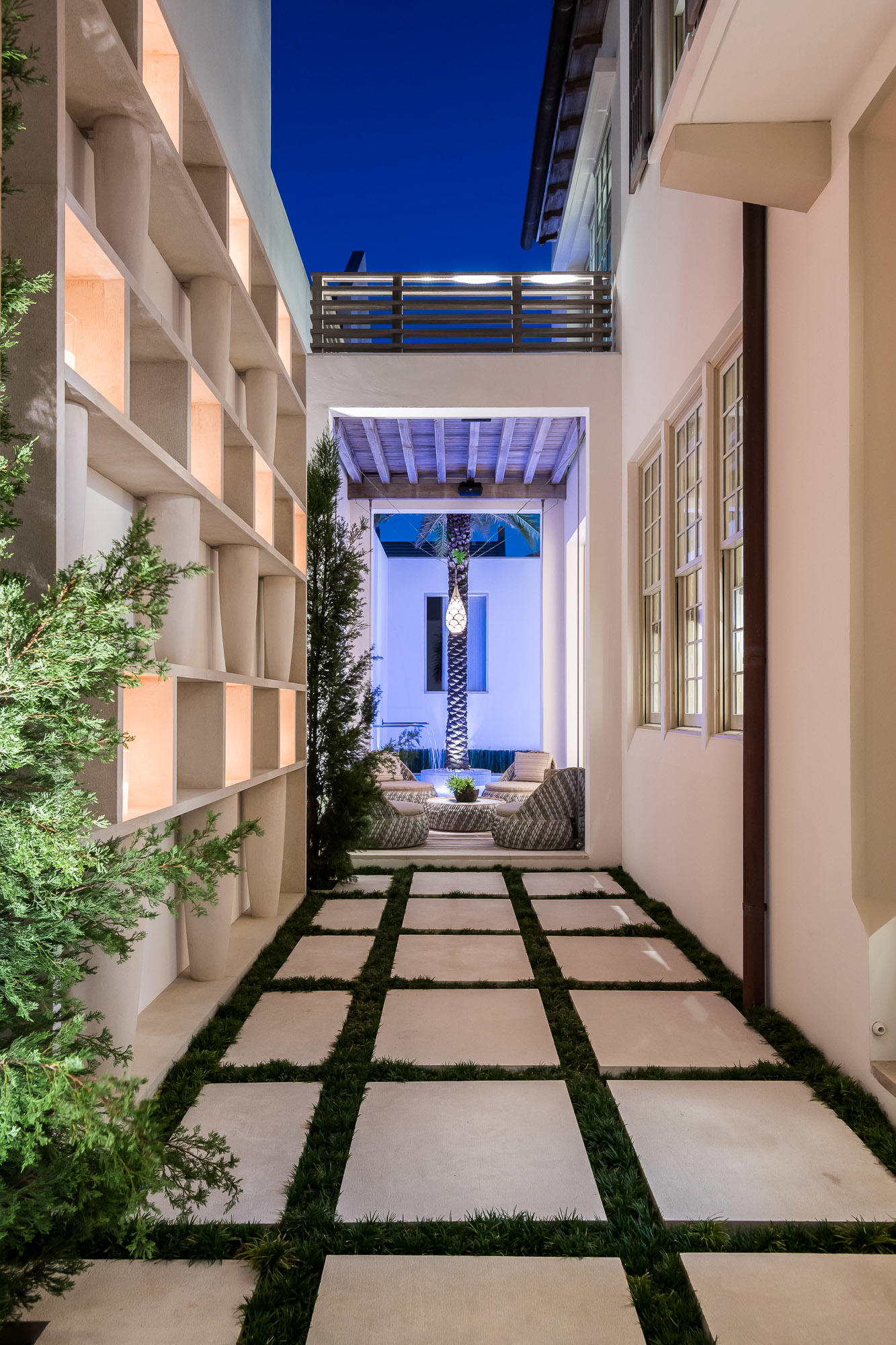 ALYS BEACH - Residential