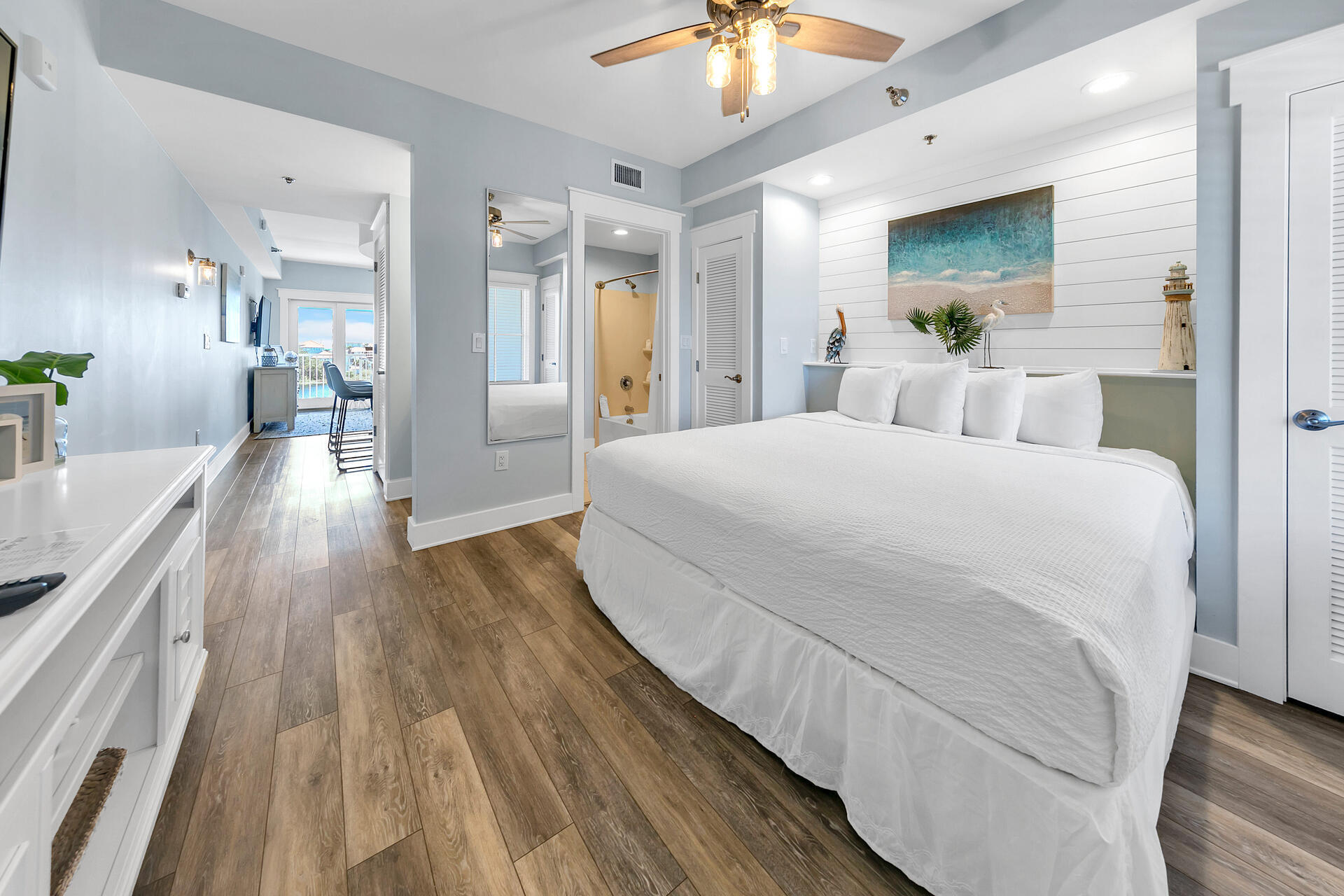 Carillon Beach Inn - Residential