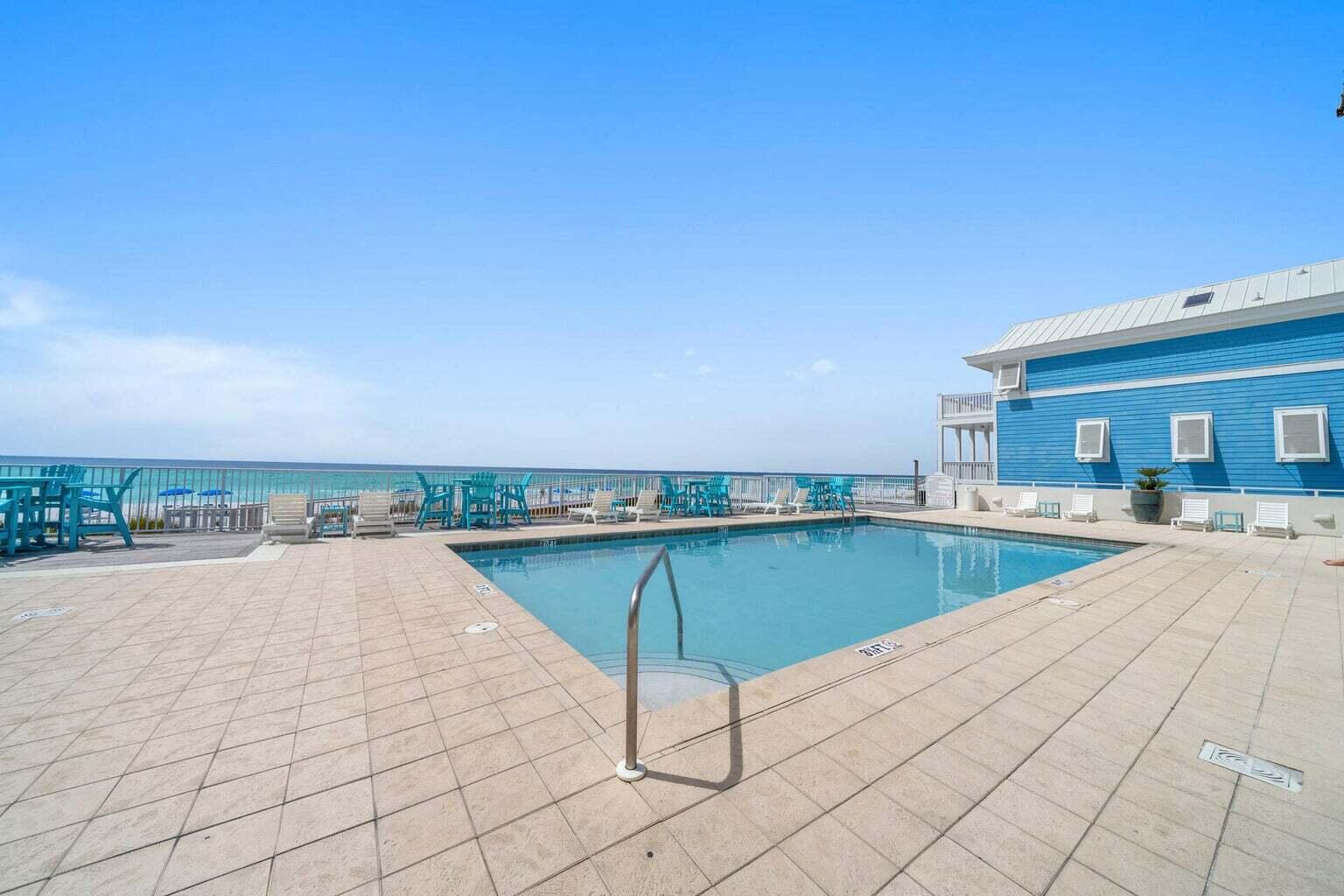 Carillon Beach Inn - Residential