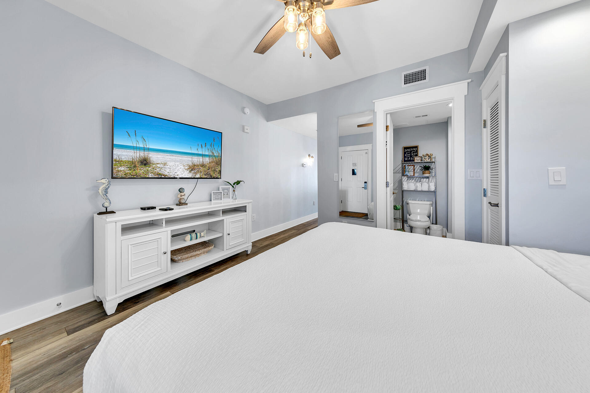 Carillon Beach Inn - Residential