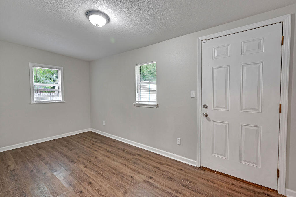 MEIGS S/D - Residential