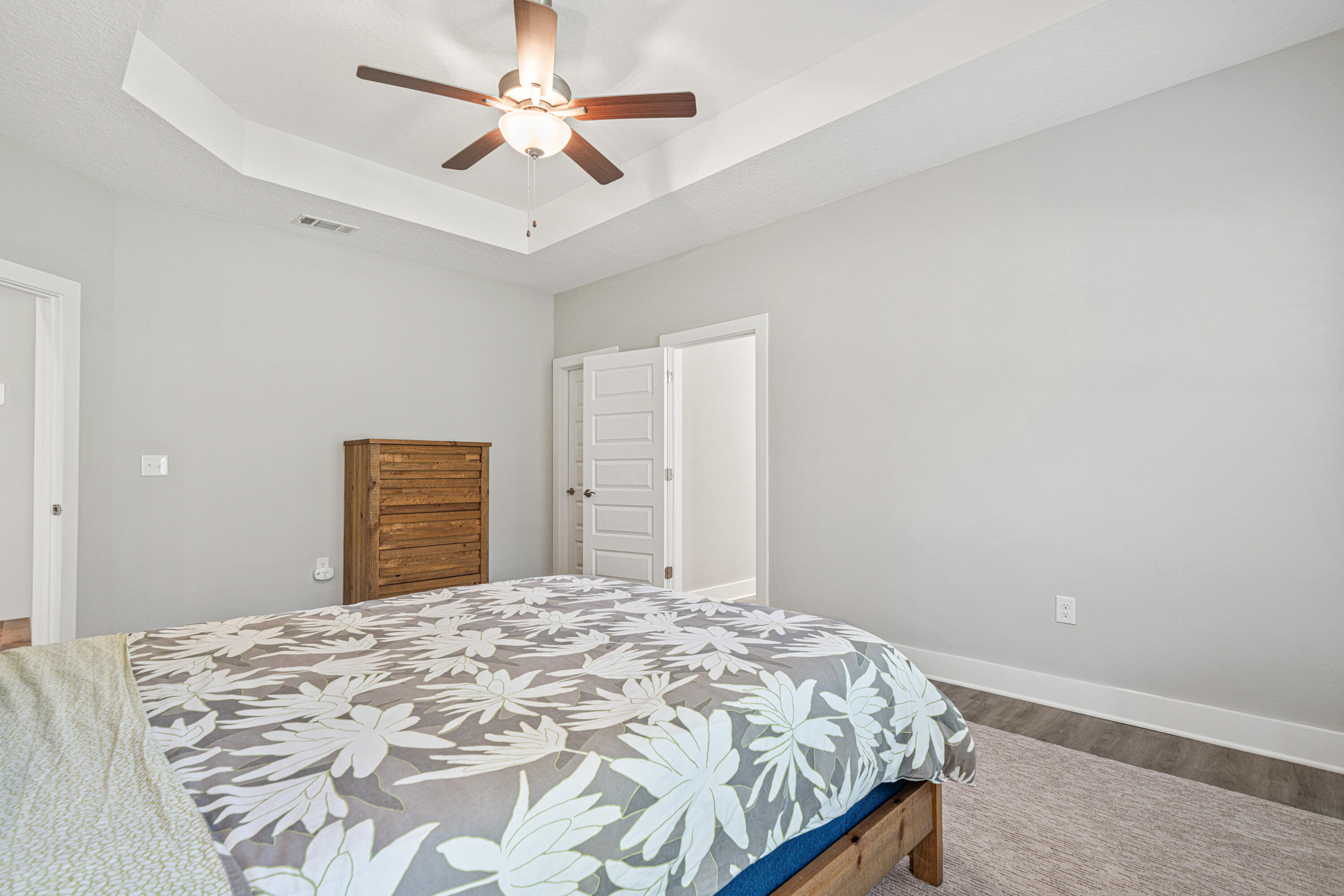 WILDWOOD LAKES - Residential