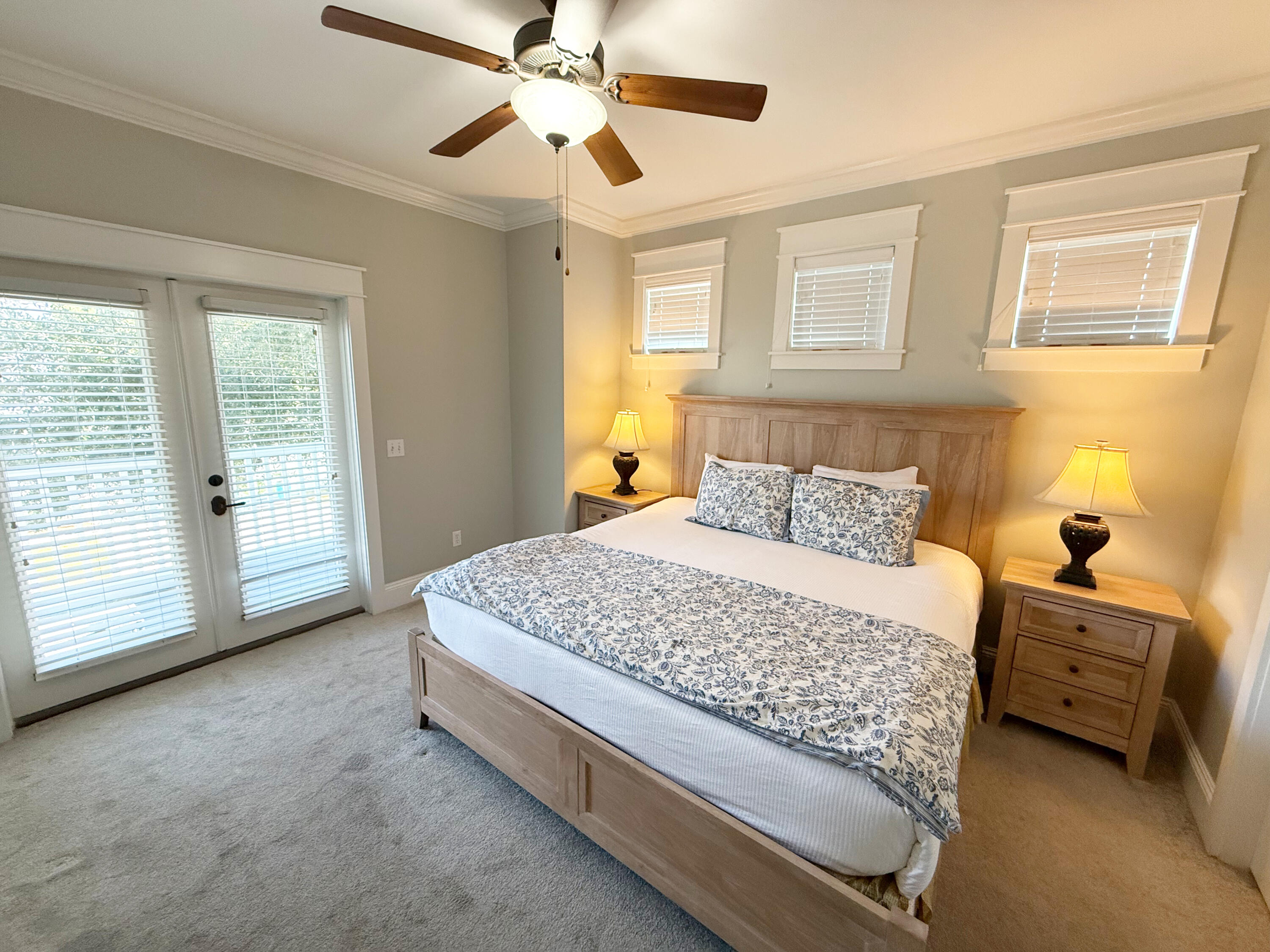 COASTAL GROVE - Residential
