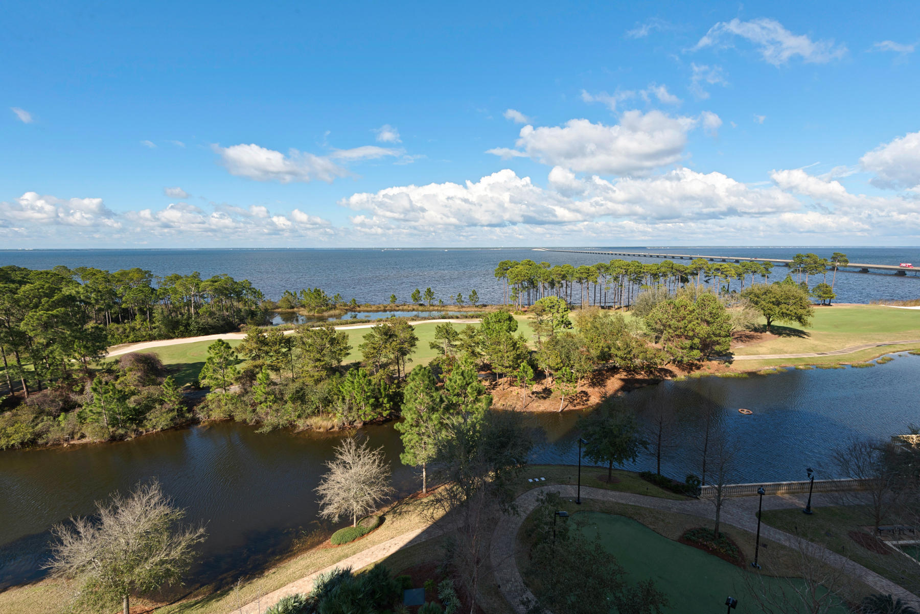 ONE WATER PLACE - Residential