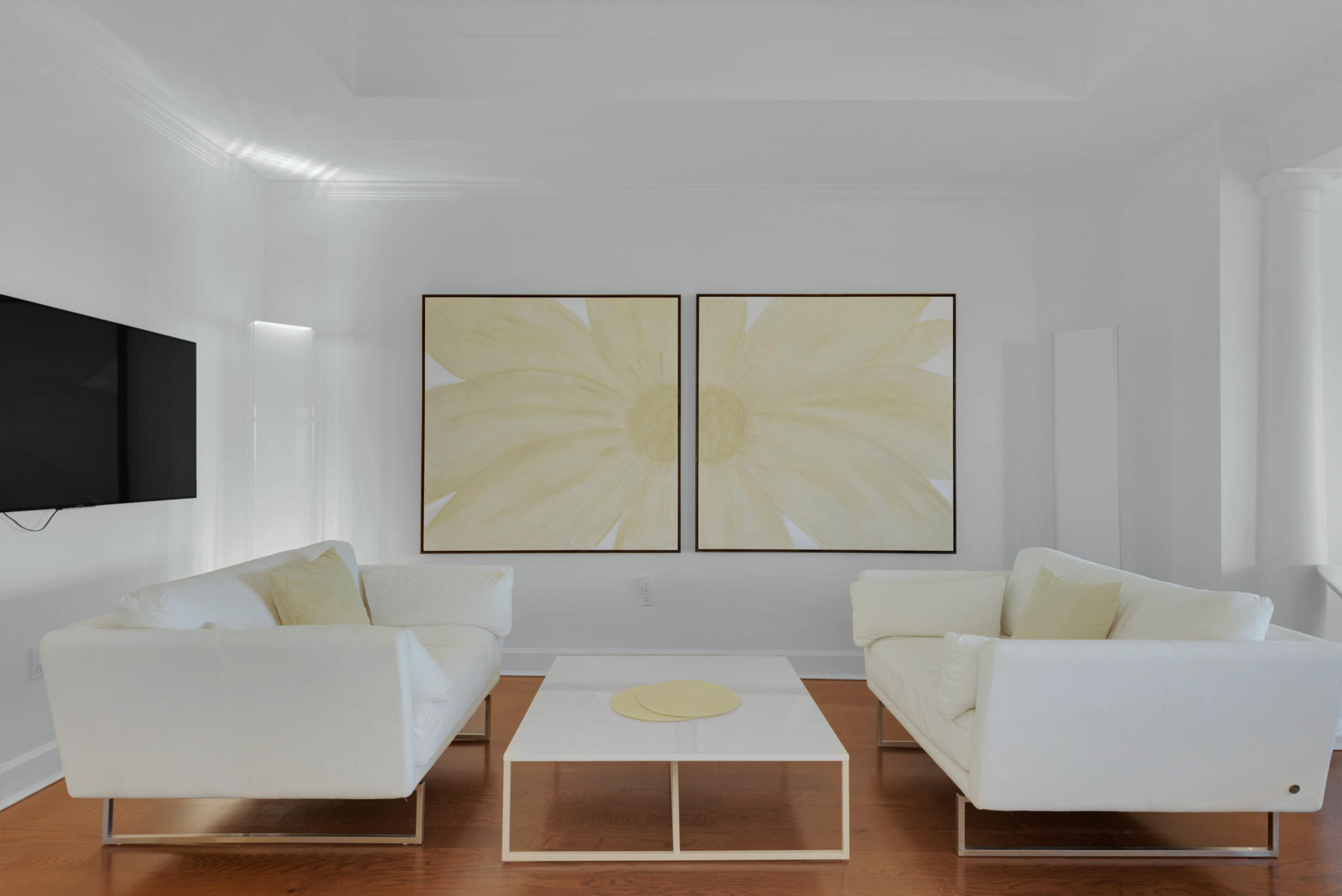 ONE WATER PLACE - Residential