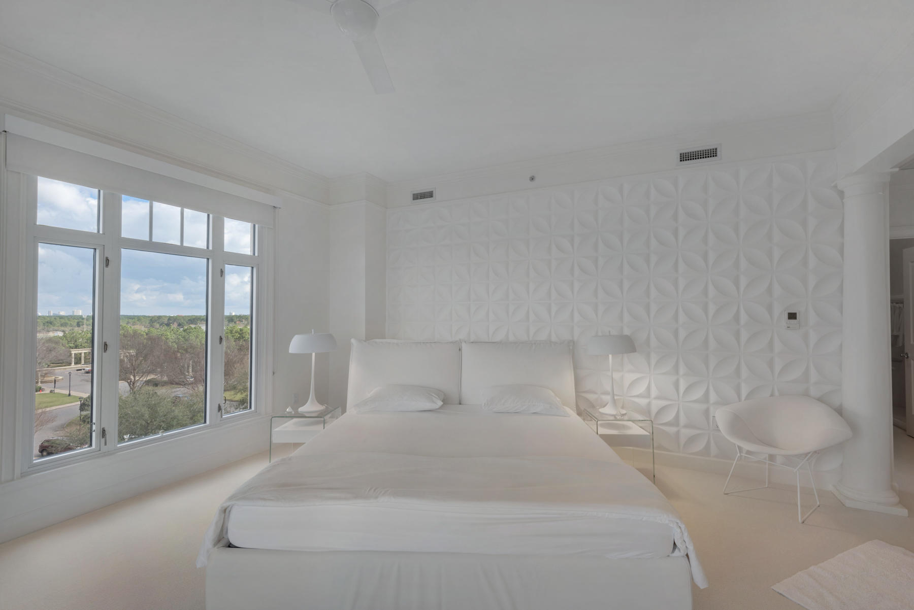 ONE WATER PLACE - Residential