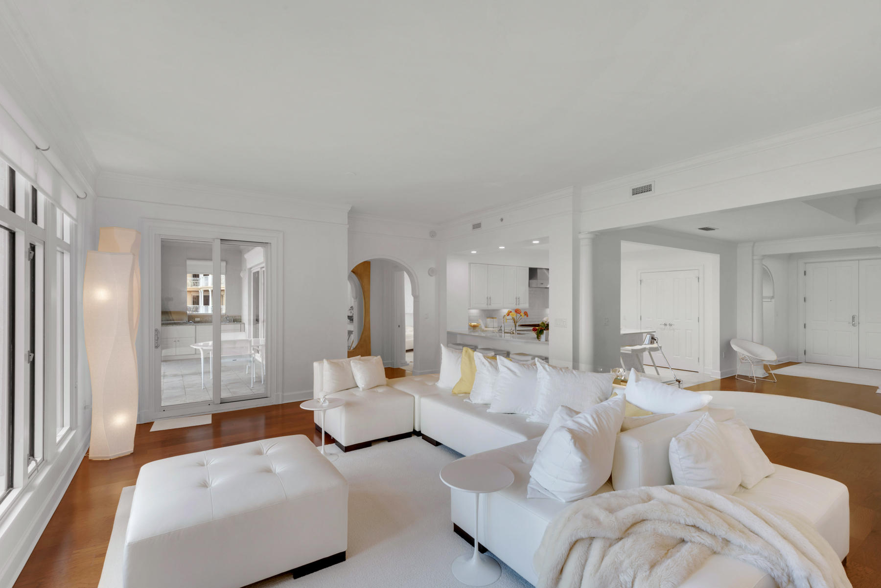 ONE WATER PLACE - Residential