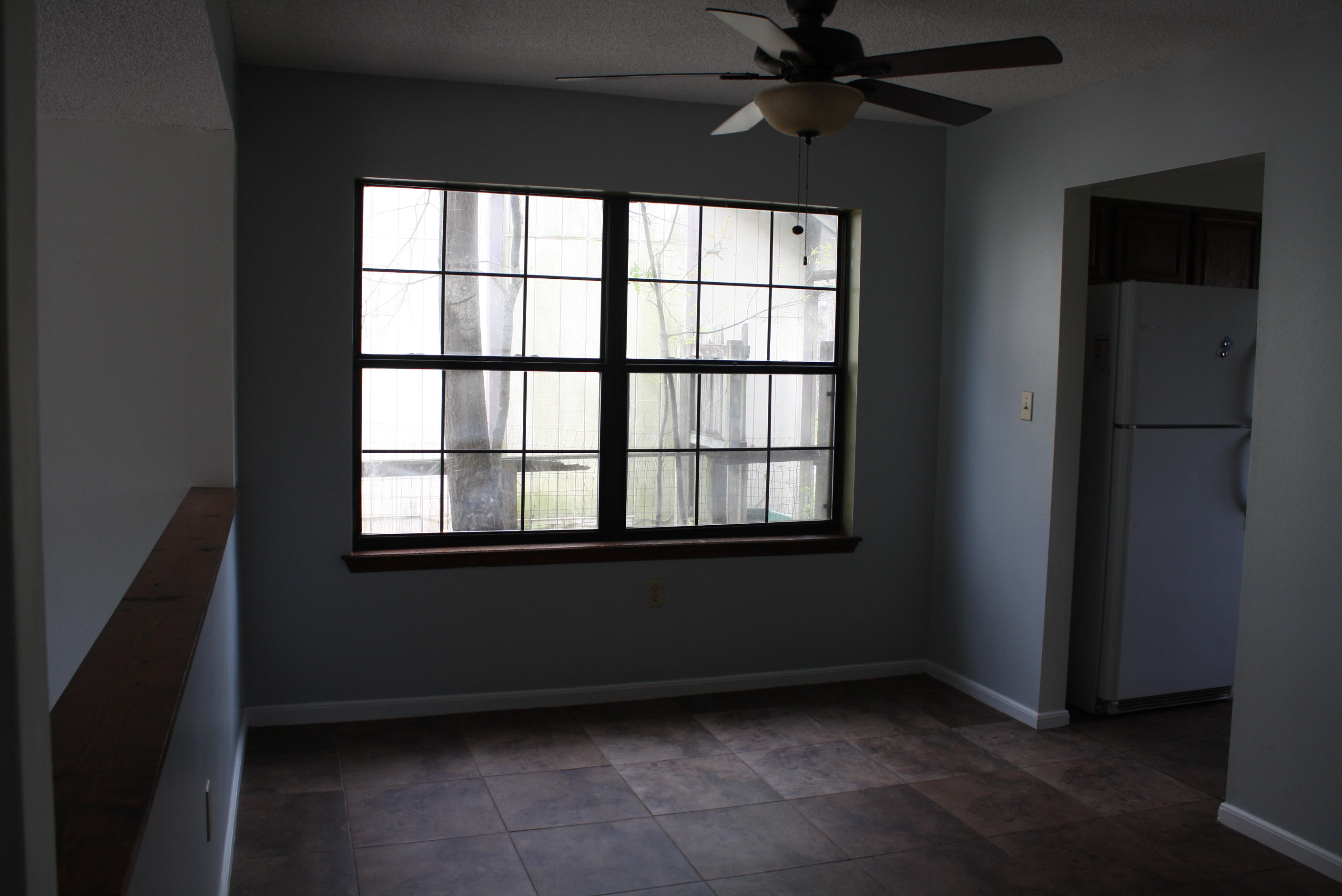 CLOVERDALE LAKE - Residential Lease