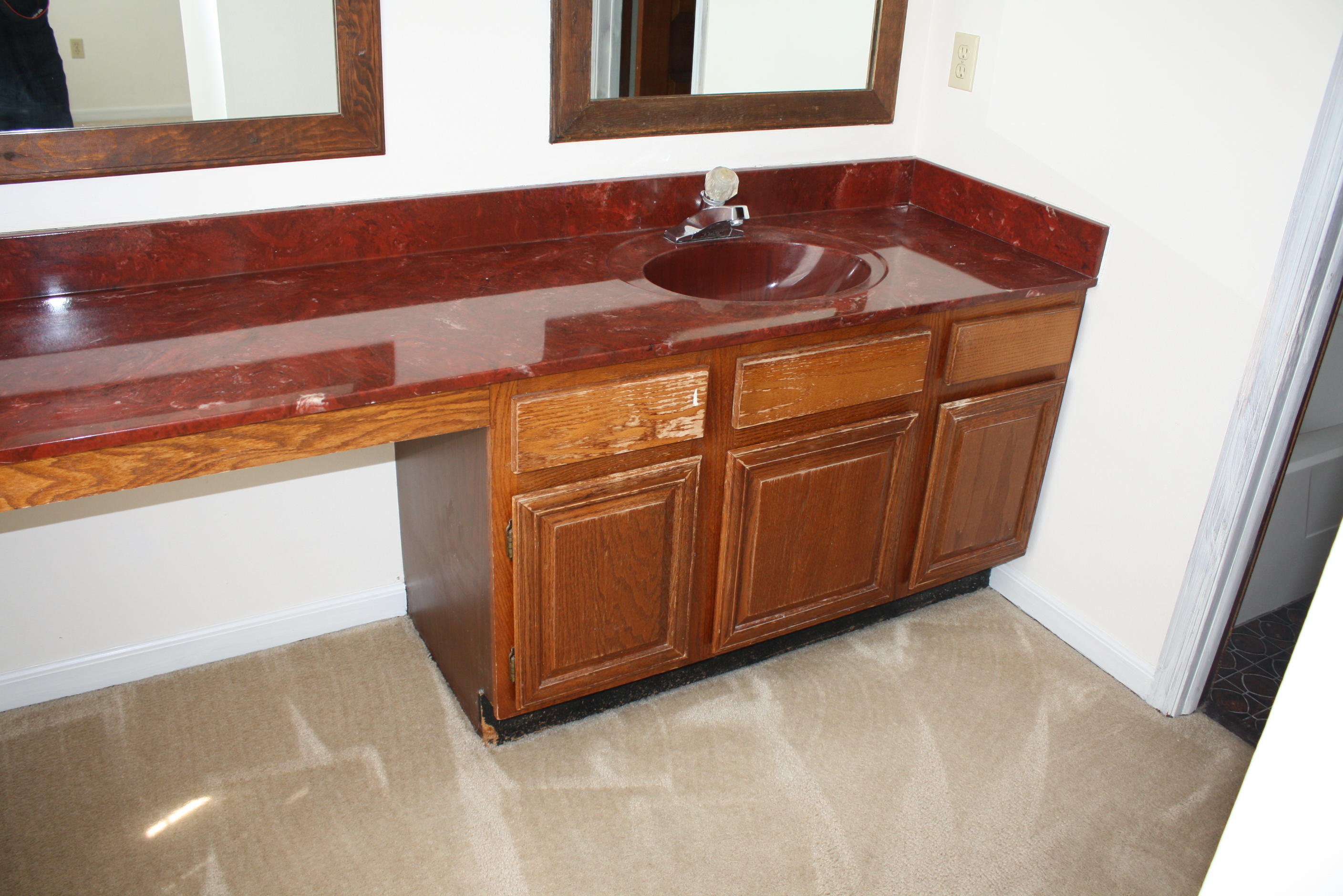 CLOVERDALE LAKE - Residential Lease