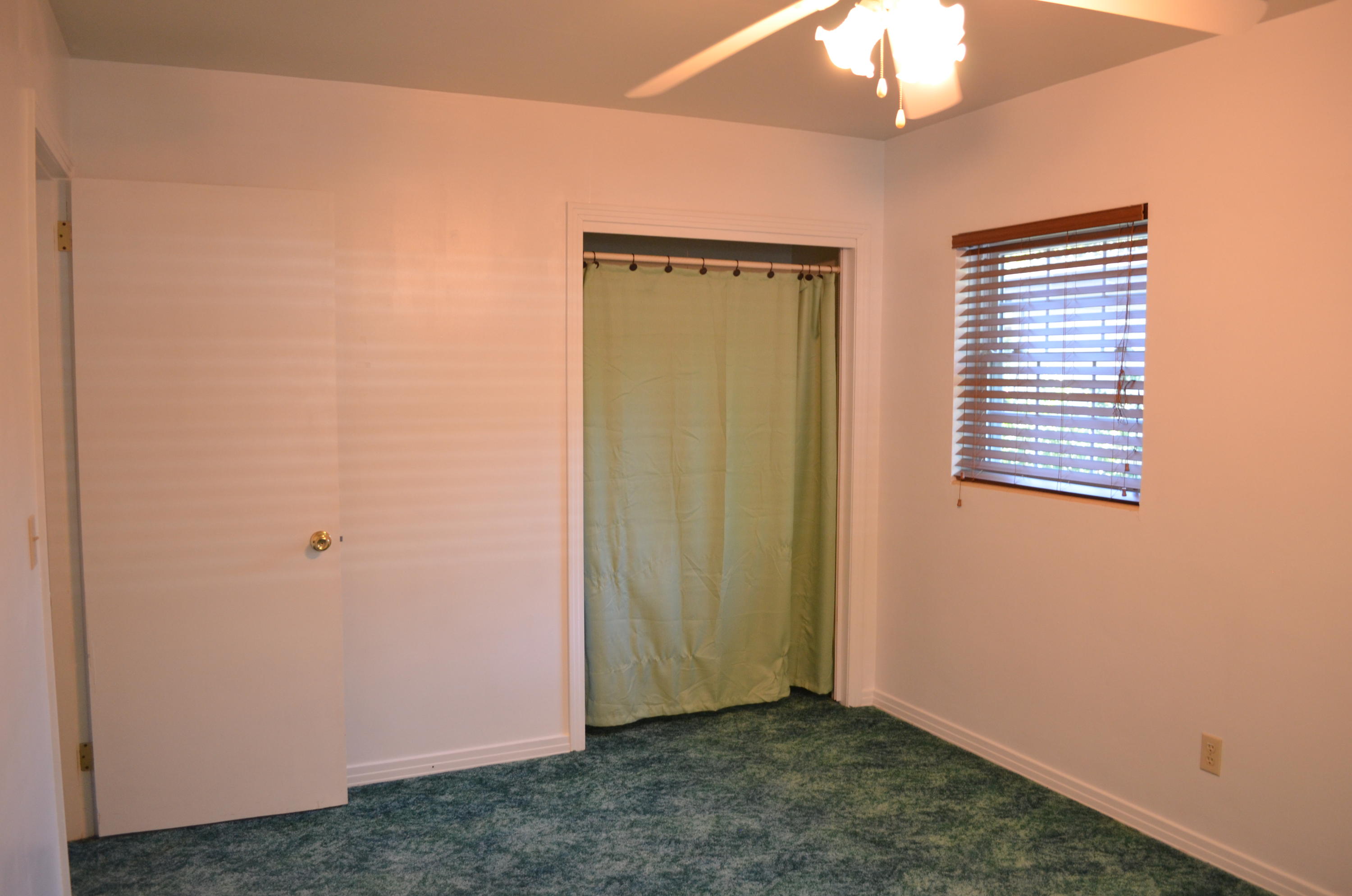 Villa Russ Park - Residential Lease