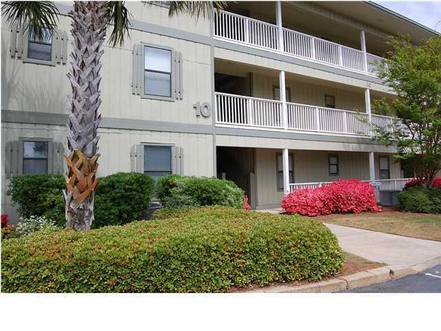 BEACHWOOD VILLAS CONDO PH 2 - Residential