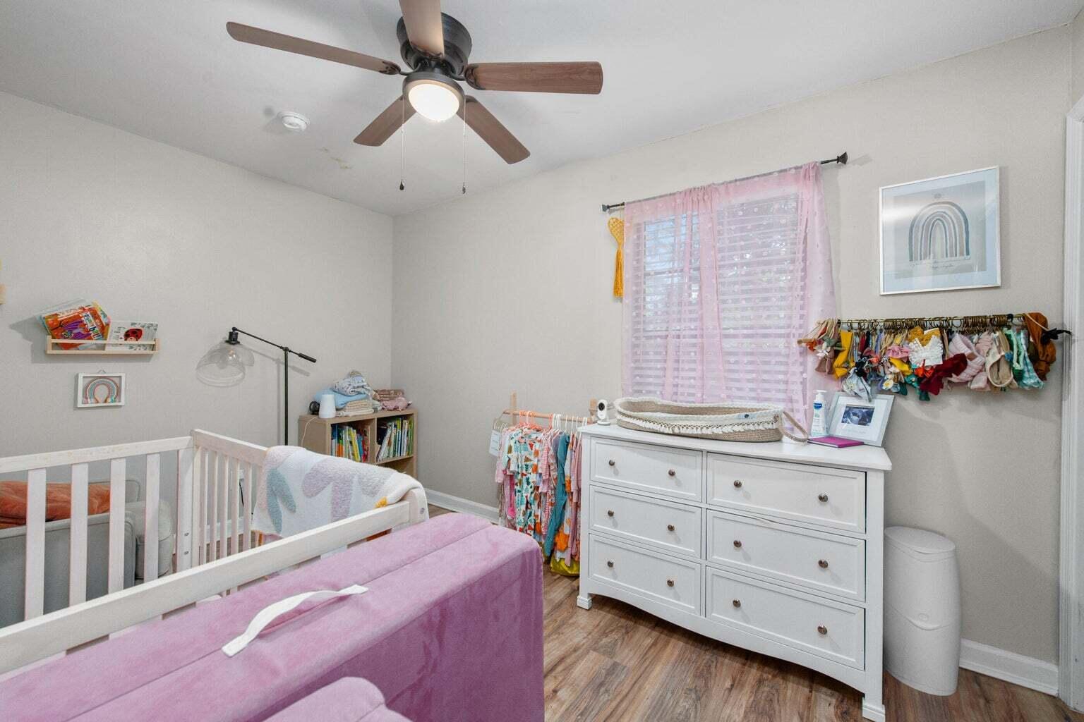 LIVE OAK MANORS - Residential Lease