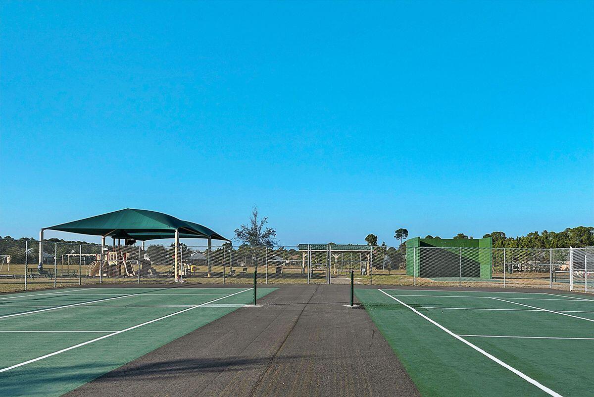 DRIFTWOOD ESTATES - Residential