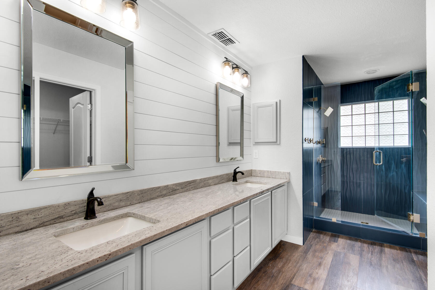 DRIFTWOOD ESTATES - Residential