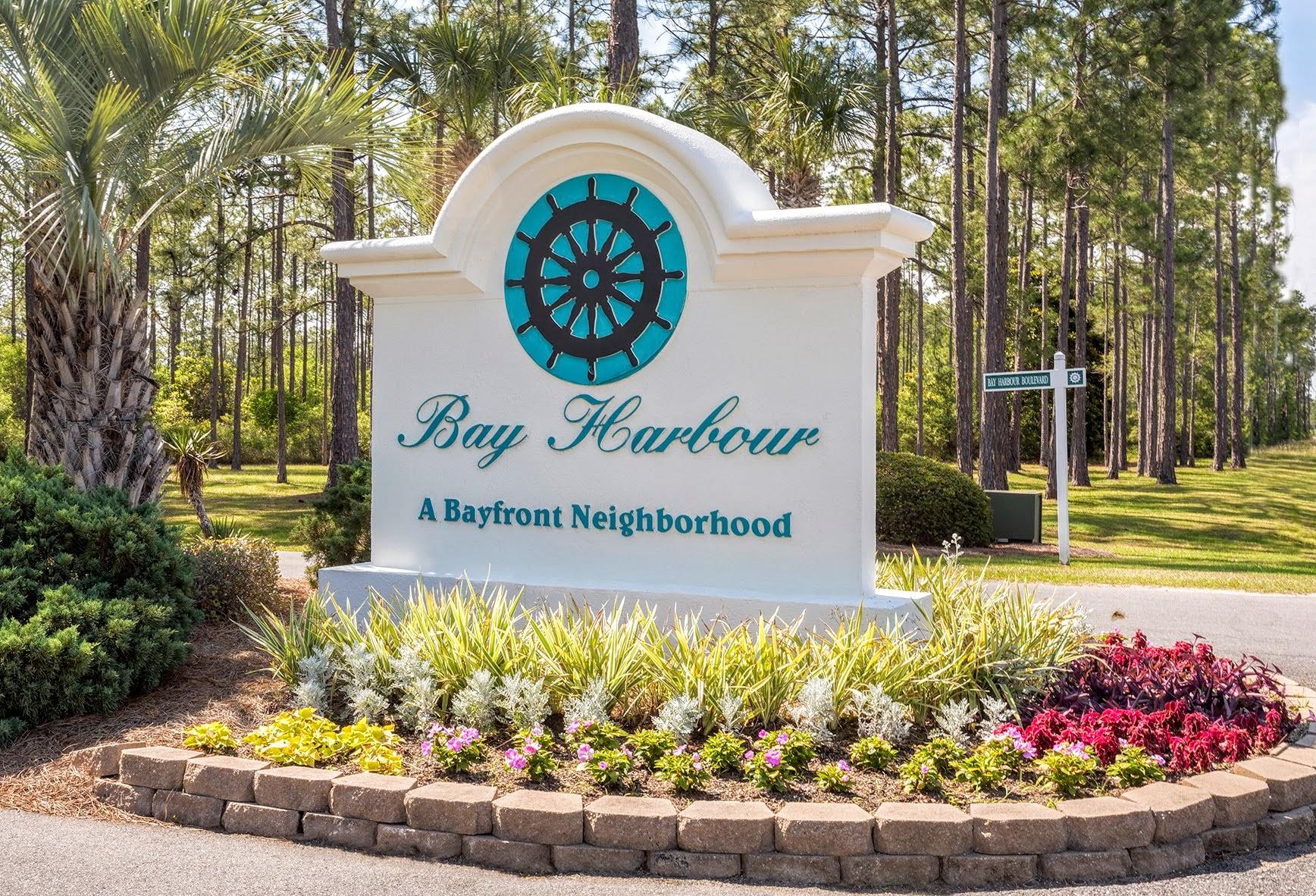 BAY HARBOUR - Land