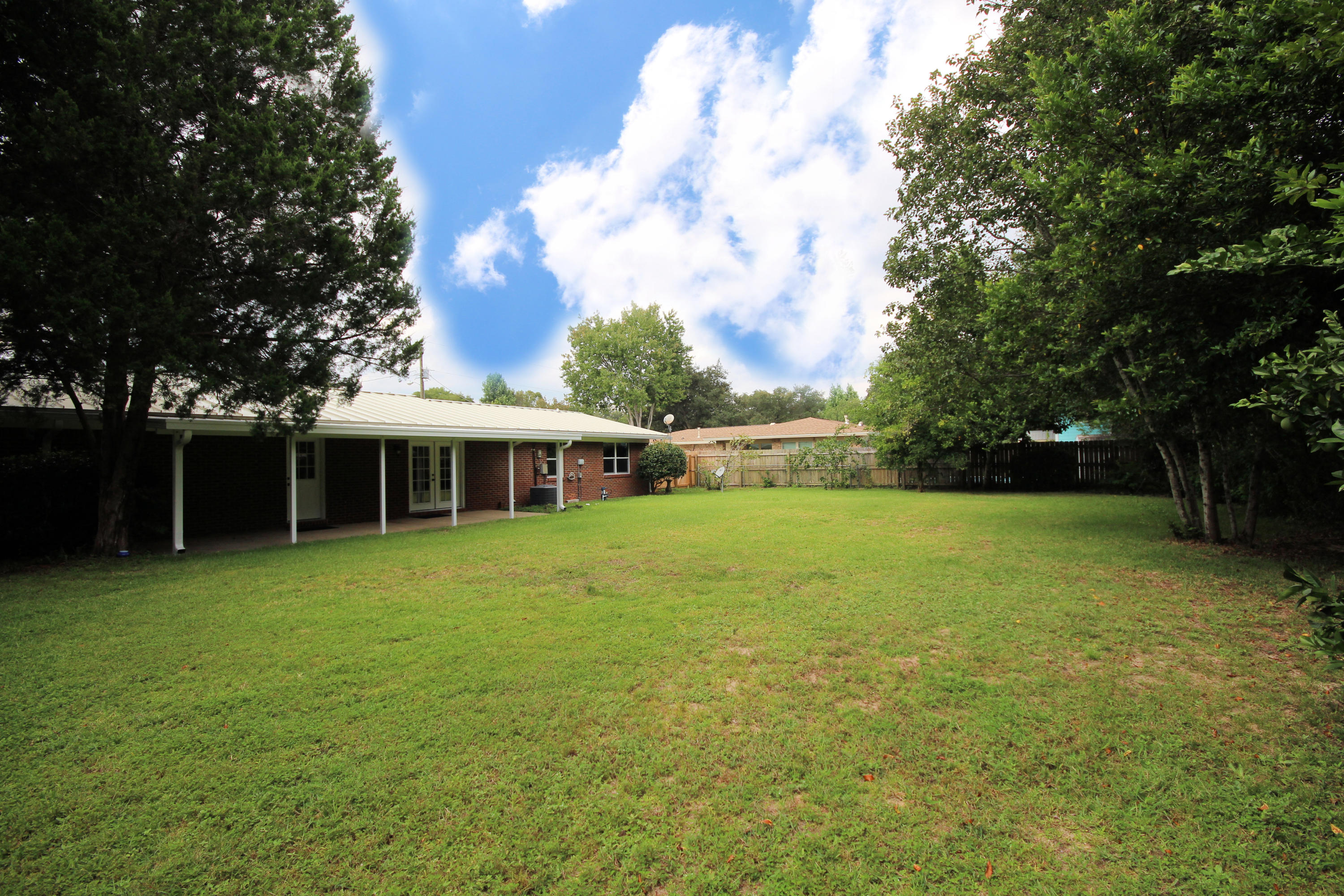 KENWOOD S/D 1ST ADDN - Residential