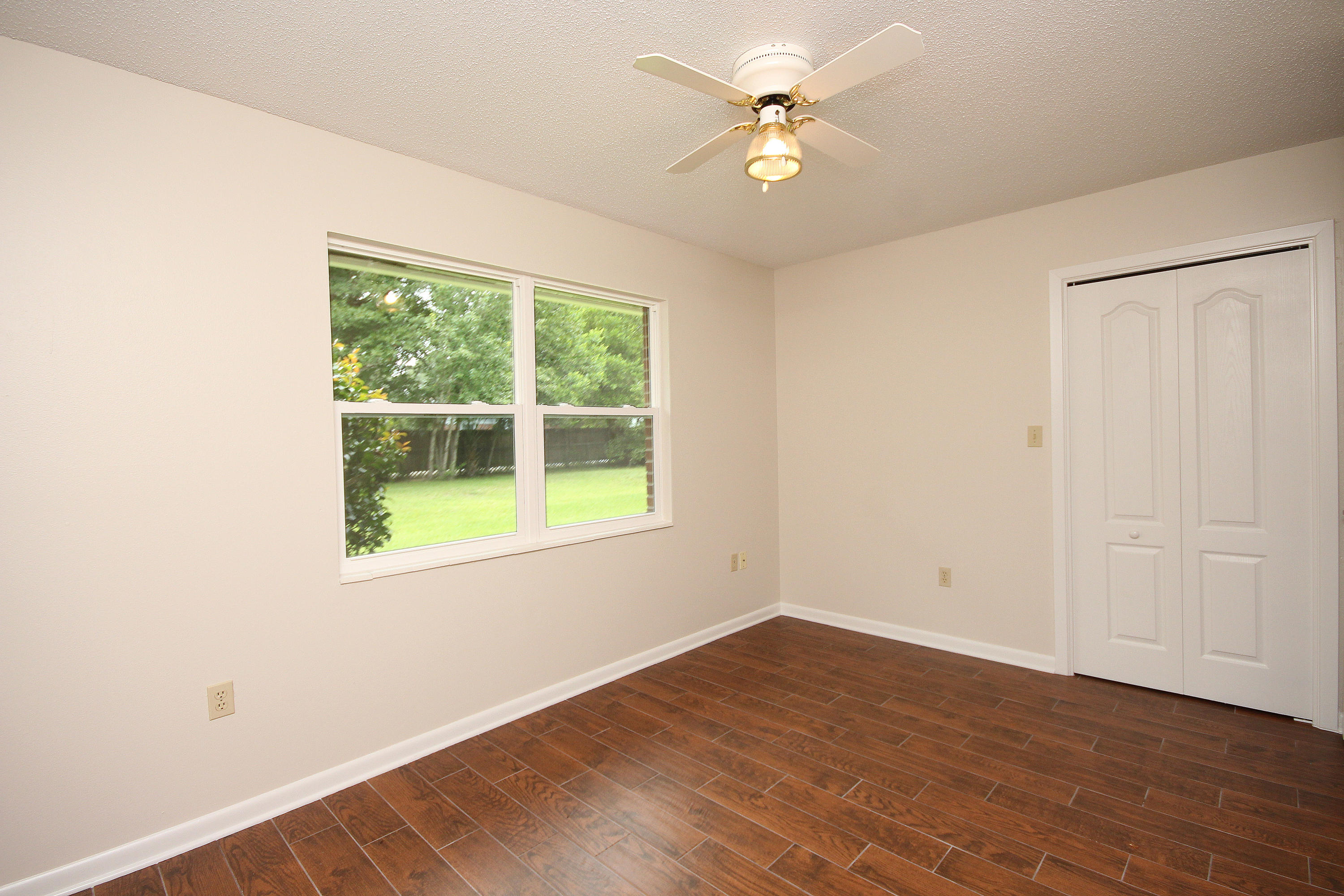 KENWOOD S/D 1ST ADDN - Residential