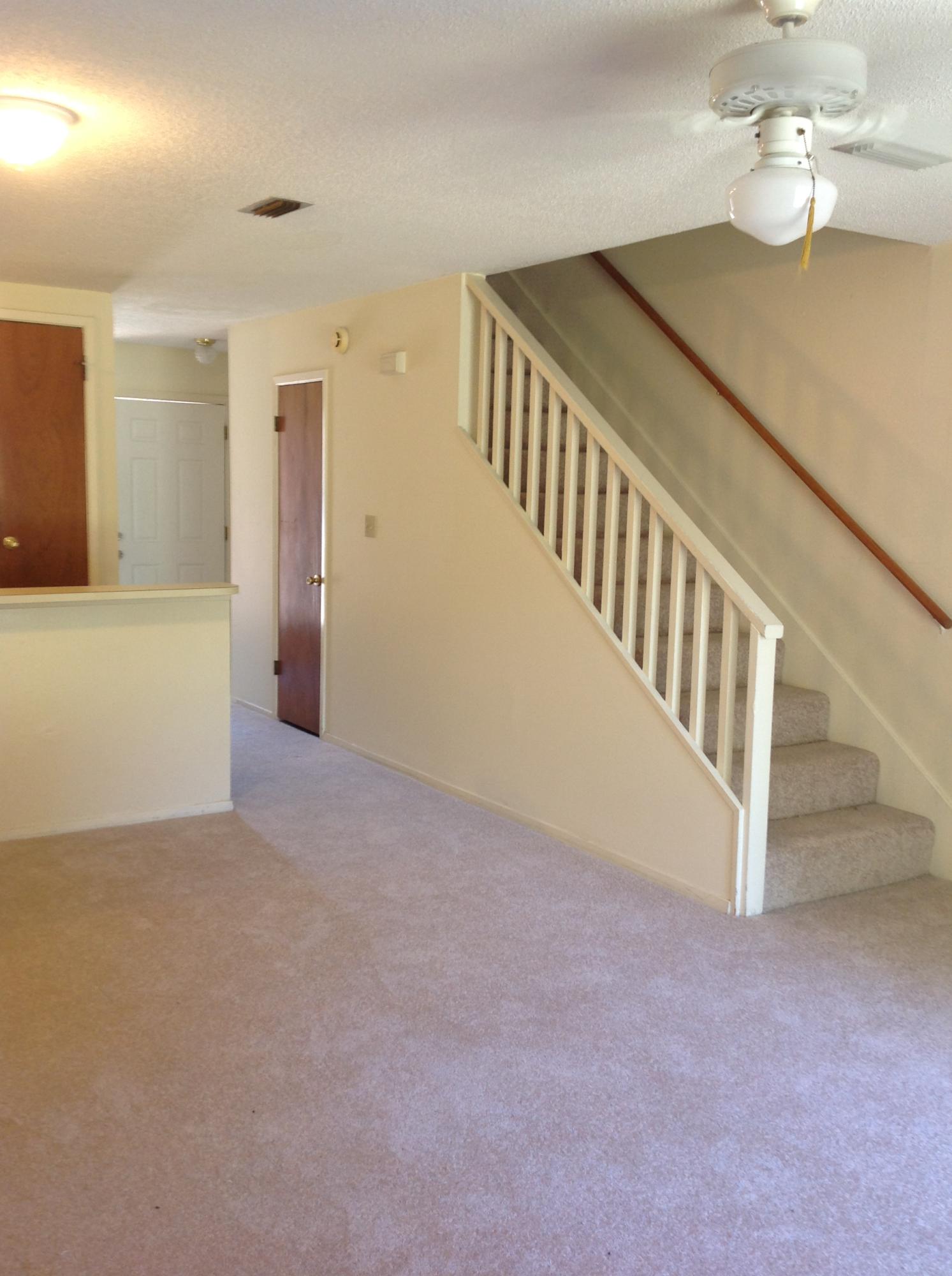 MONTAGE MANOR - Residential Lease