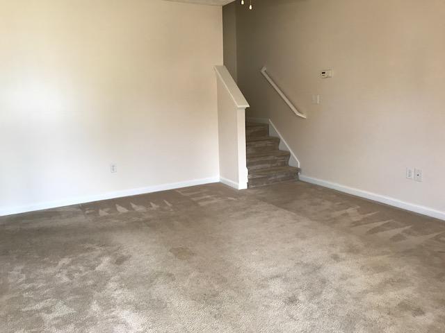 BRANDON OAKS - Residential Lease