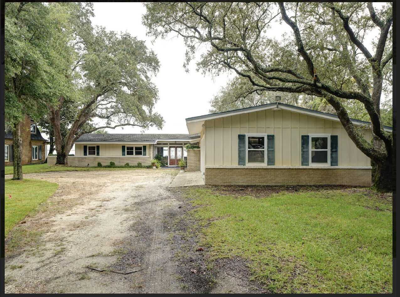 SOUTH RNG 25 WATER (252001.00) - Residential