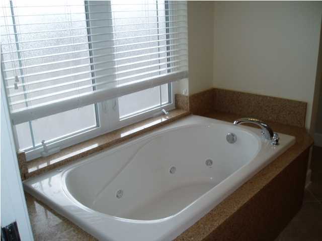 SHELL PARK CONDO - Residential Lease