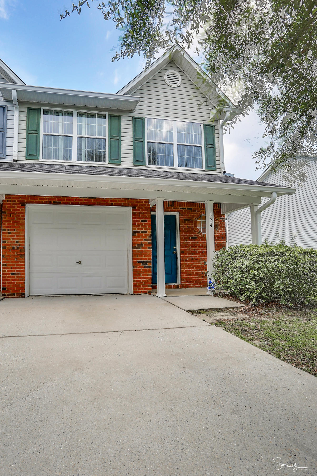 ROLLING PINES - Residential