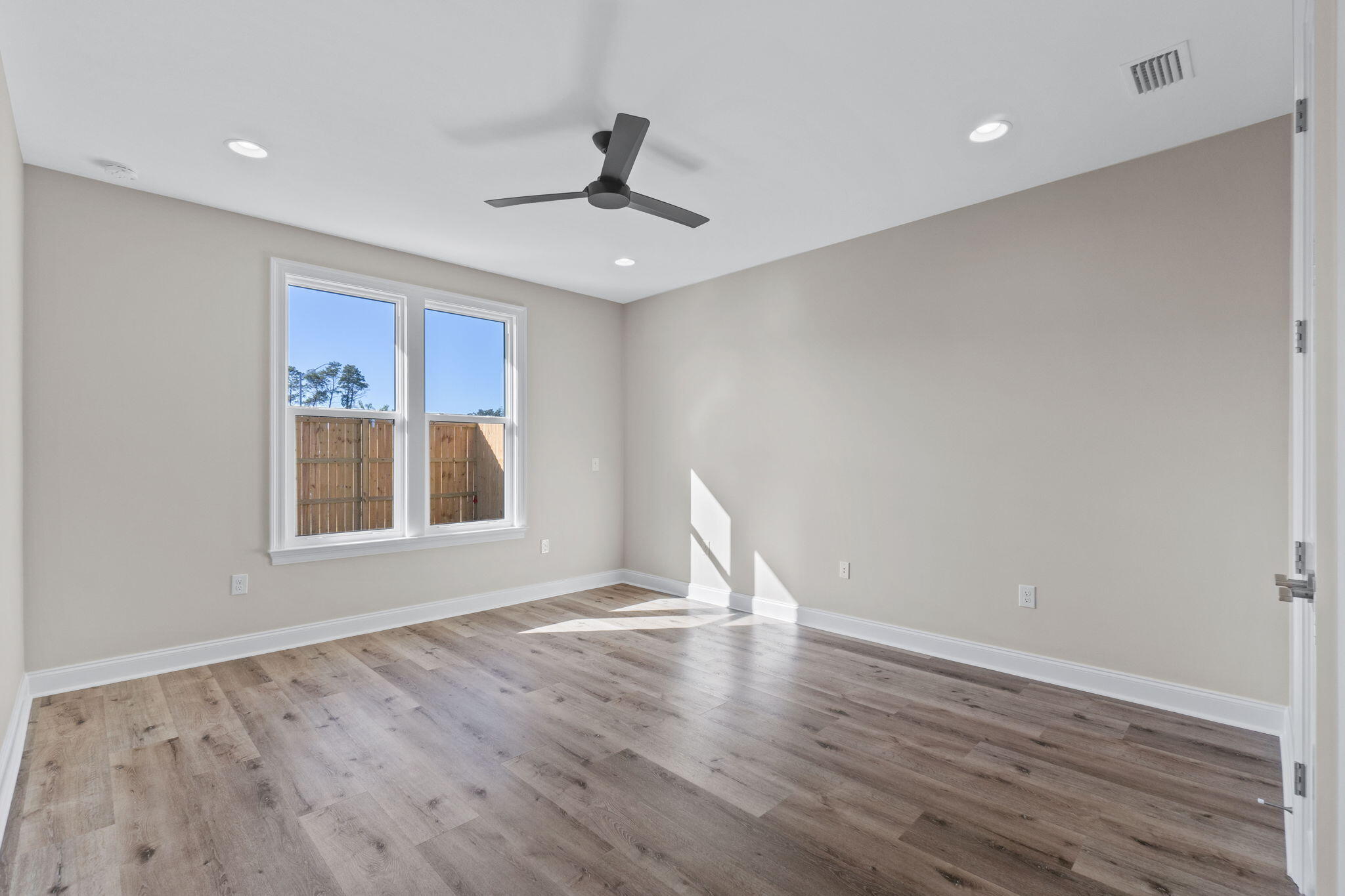 EAGLES LANDING S/D - Residential