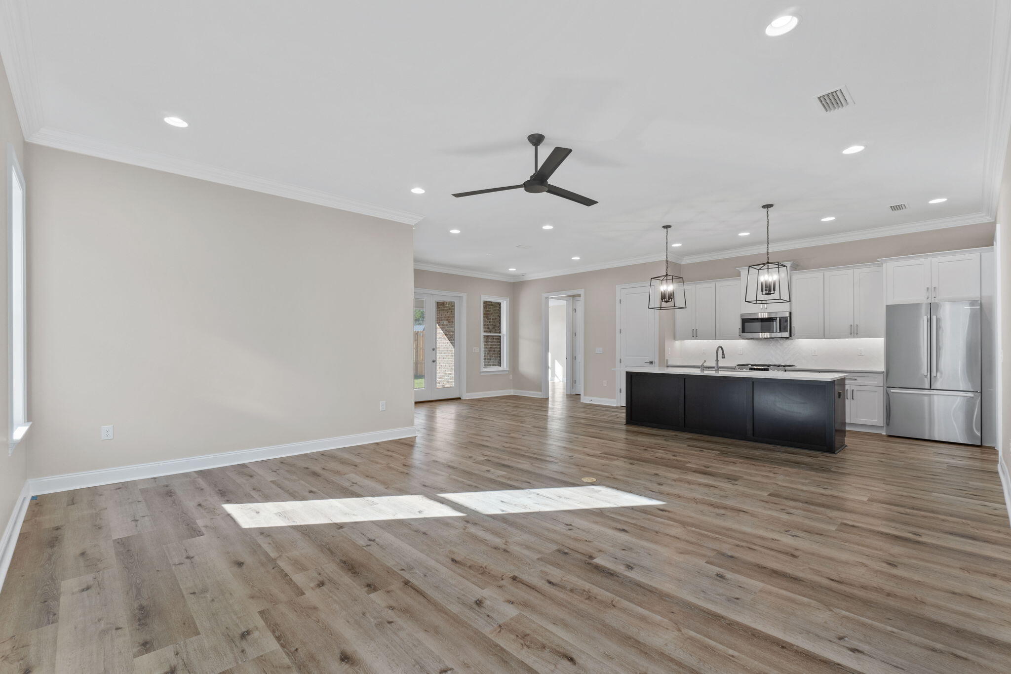 EAGLES LANDING S/D - Residential
