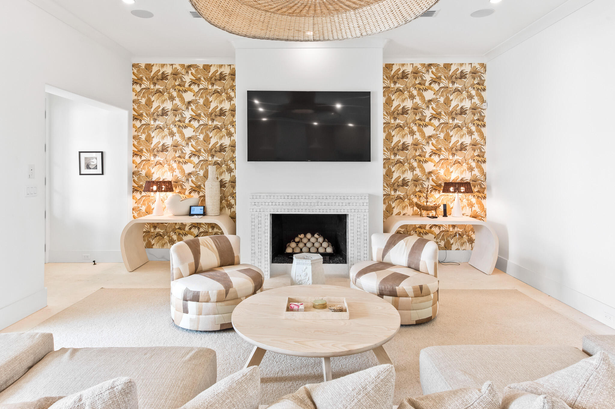 Experience serene luxury within 34 Lemon Hill Alley in Alys Beach. This 4 bedroom + bunks and additional flex space home was thoughtfully designed and completed in early 2022. Upon entering the through the zaguan, you will be instantly at ease with the sound of trickling water into your private courtyard pool. Entertaining is made seamless with open kitchen/living spaces equipped with Thermador appliances, built in espresso maker, and separate butler's pantry. Enjoy a morning coffee in the café style dining space overlooking the inviting courtyard. Head up to the second level where you will be greeted by the primary bedroom as well as two additional guest rooms and a bunk space. Experience serene luxury within 34 Lemon Hill Alley. This 4 bedroom + bunks and additional flex space home was thoughtfully designed and completed in early 2022. Upon entering the through the zaguan, you will be instantly at ease with the sound of trickling water into your private courtyard pool. Entertaining is made seamless with open kitchen/living spaces equipped with Thermador appliances, built in espresso maker, and separate butler's pantry. Enjoy a morning coffee in the café style dining space overlooking the inviting courtyard. Head up to the second level where you will be greeted by the primary bedroom as well as two additional guest rooms and a bunk space. An additional guest wing is located on the East side of the property and encompasses a King suite, as well as flex space on the second level outdoor lounge facing the infamous Fonville Park. Fantastic location, a short stroll down the turtle bale path to the beach and steps from the luxury Alys Beach amenities.