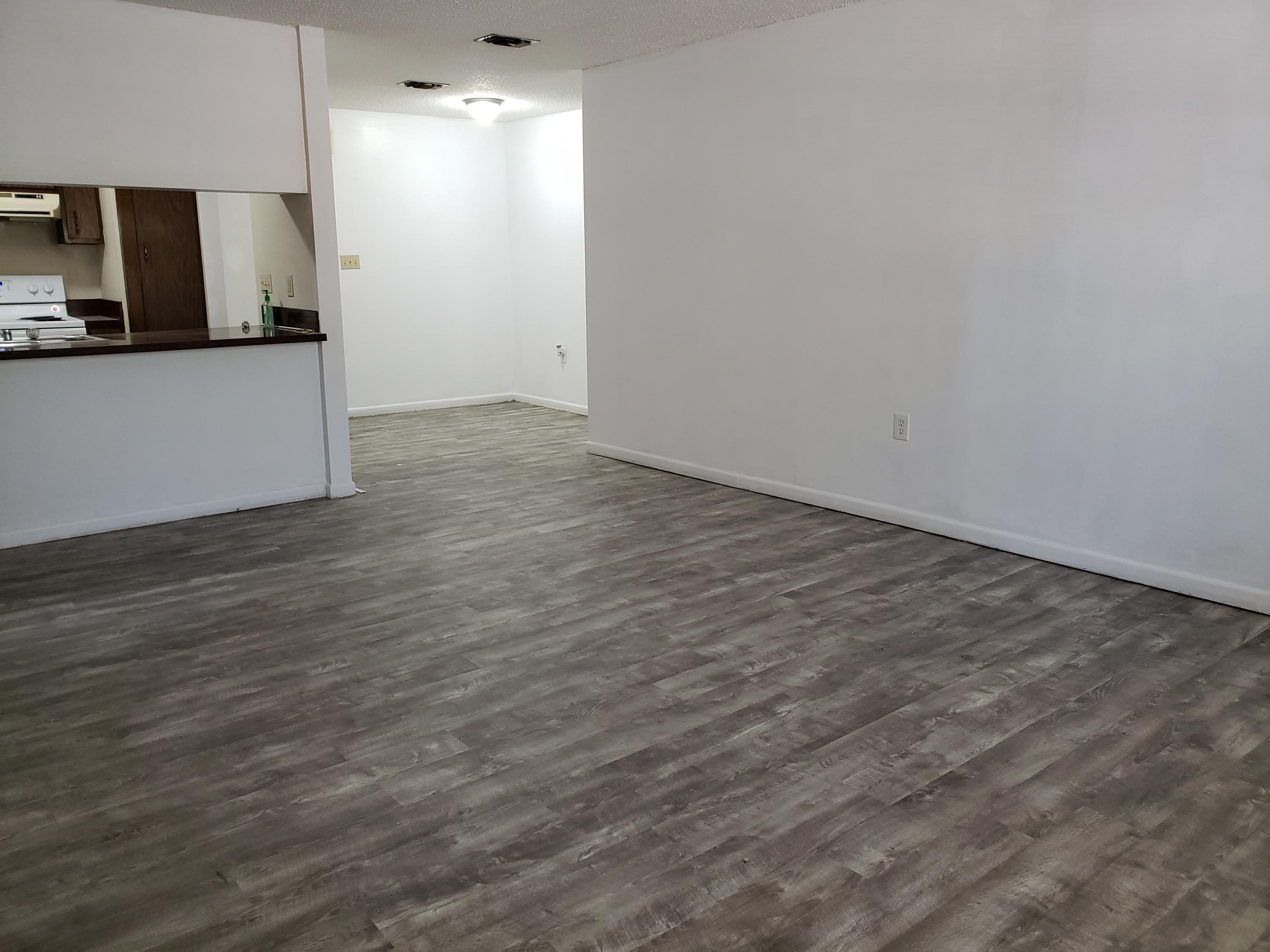FAIR OAKS VILLAGE CONDO - Residential Lease