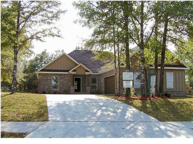 LAKE ARTHUR ESTATES - Land